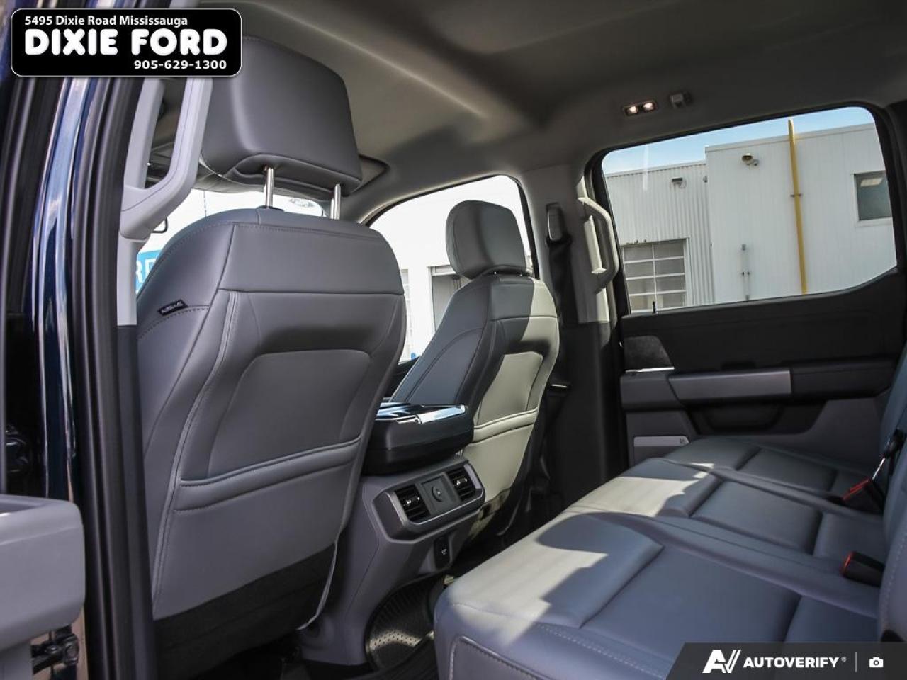 2025 Ford F-150 Lightning Flash Photo