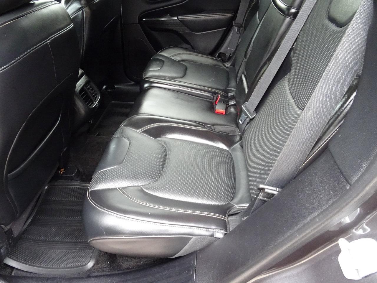 2016 Jeep Cherokee Limited - Photo #10