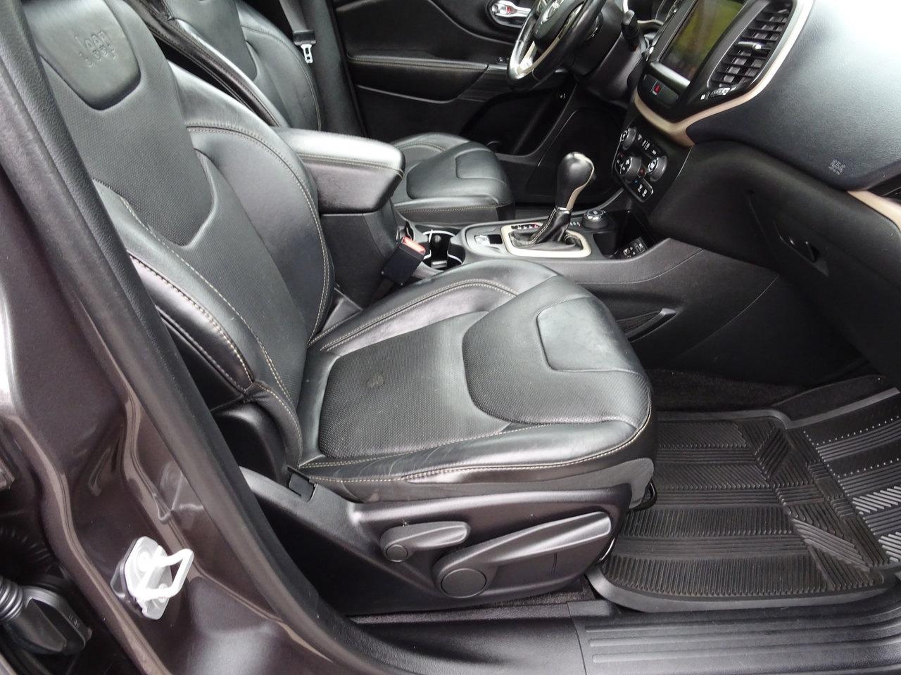 2016 Jeep Cherokee Limited - Photo #11