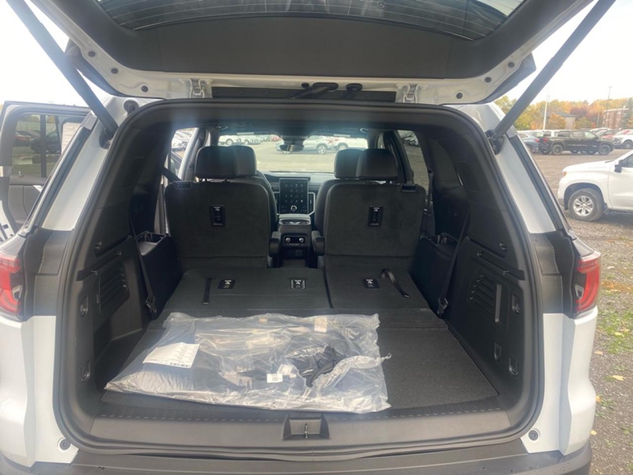 2026 GMC Acadia Elevation  - SUNROOF -  POWER Photo