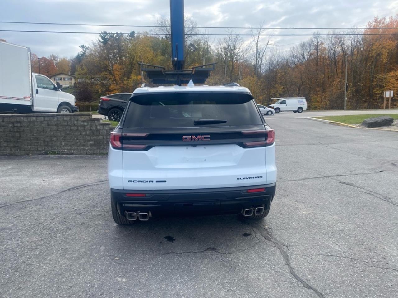 2026 GMC Acadia Elevation  - SUNROOF -  POWER Photo