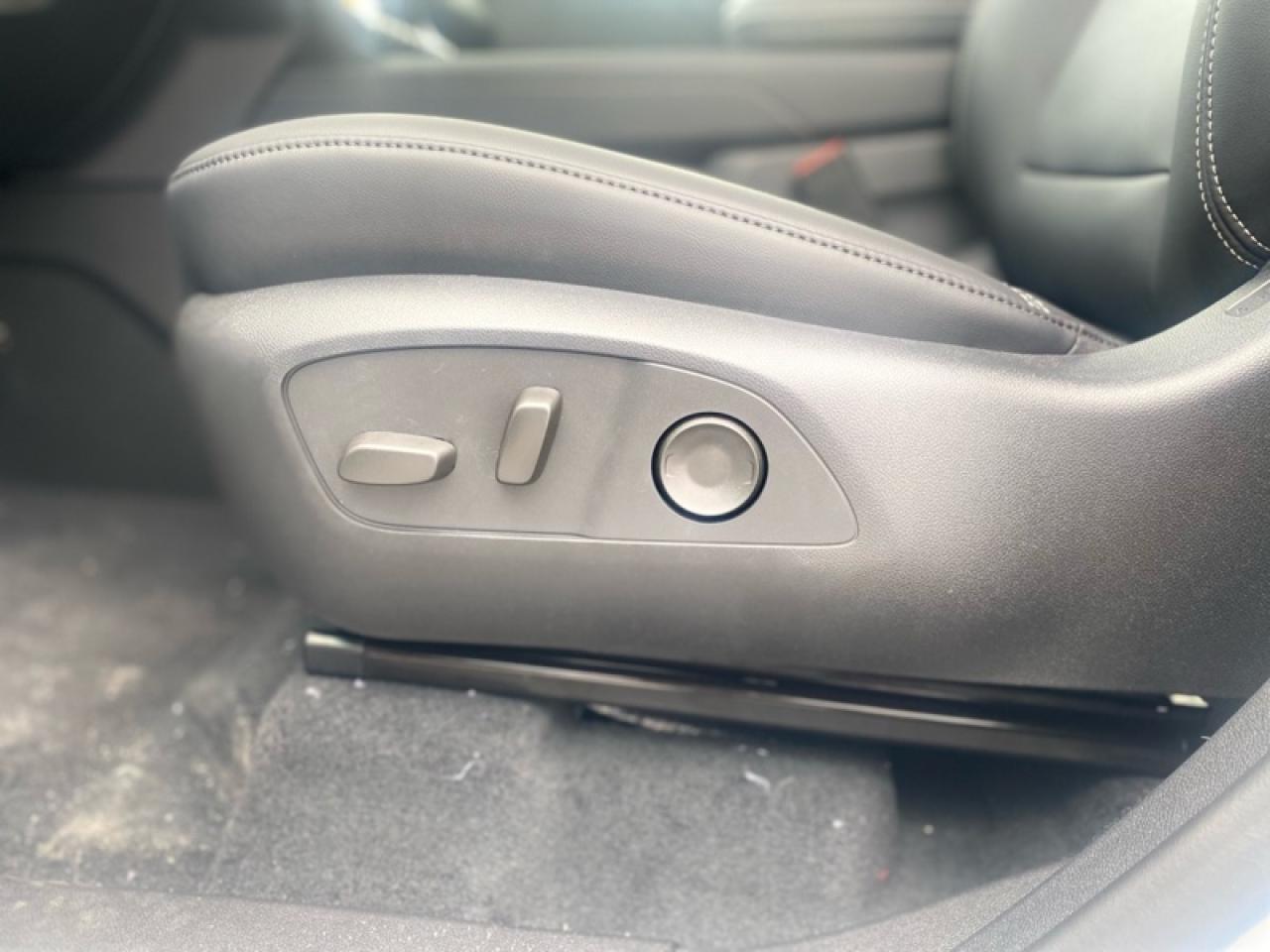 2026 GMC Acadia Elevation  - SUNROOF -  POWER Photo