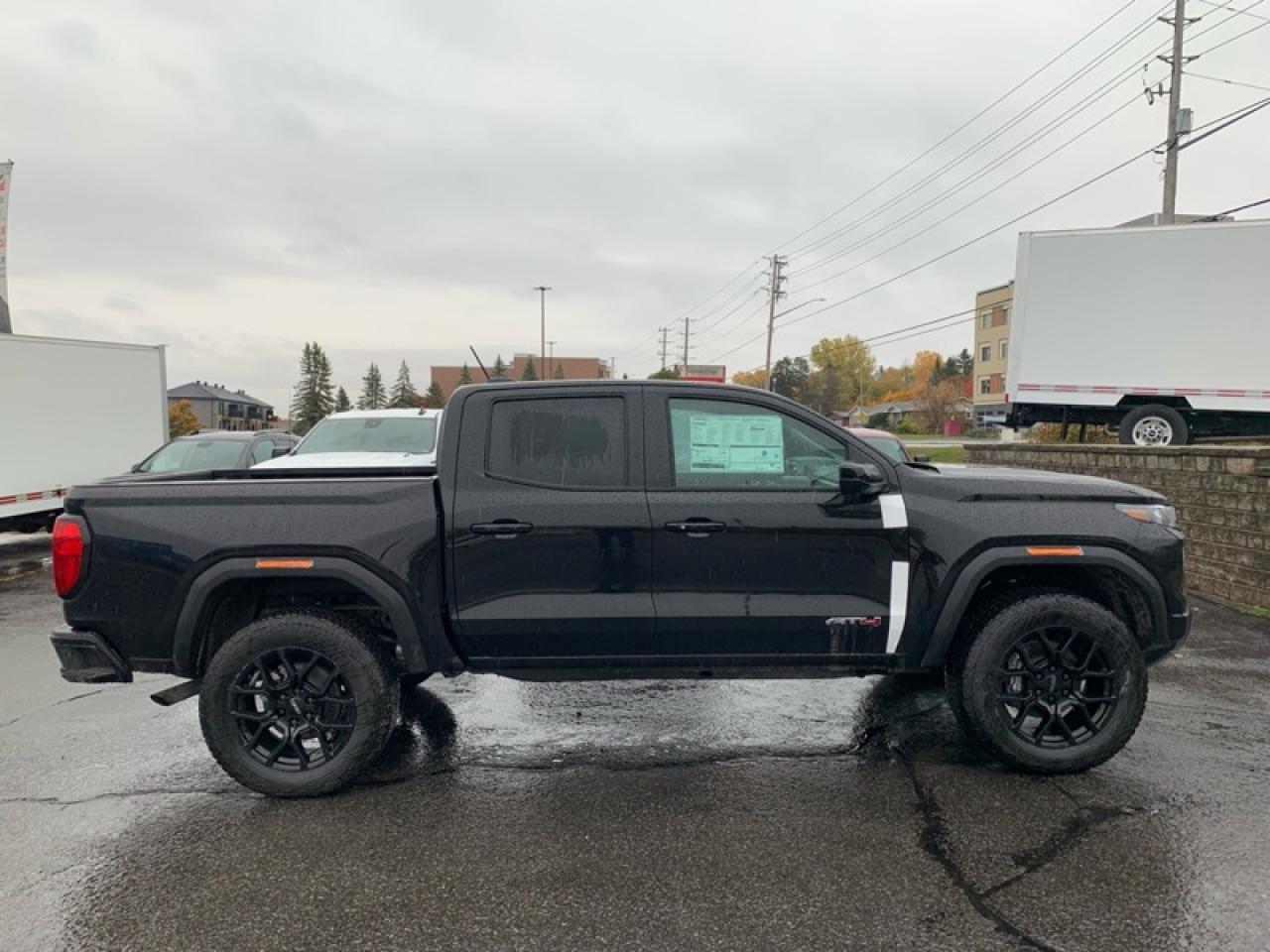2026 GMC Canyon AT4  - Leather Seats Photo