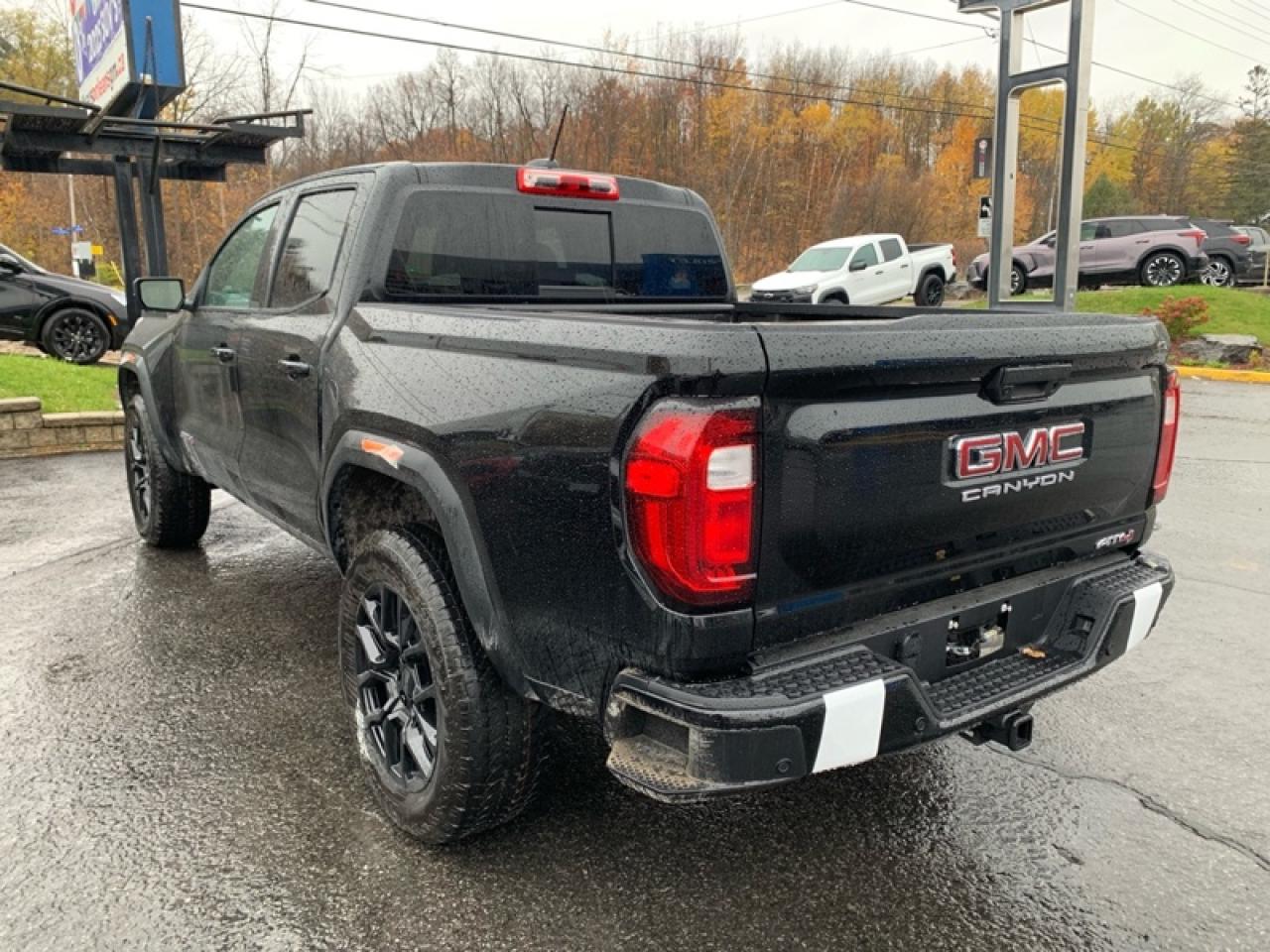 2026 GMC Canyon AT4  - Leather Seats Photo