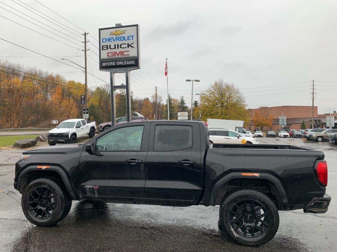 2026 GMC Canyon AT4  - Leather Seats Photo