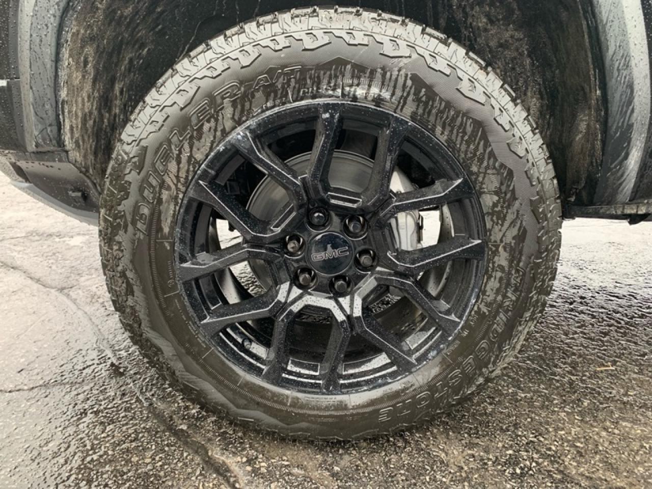 2026 GMC Canyon AT4  - Leather Seats Photo