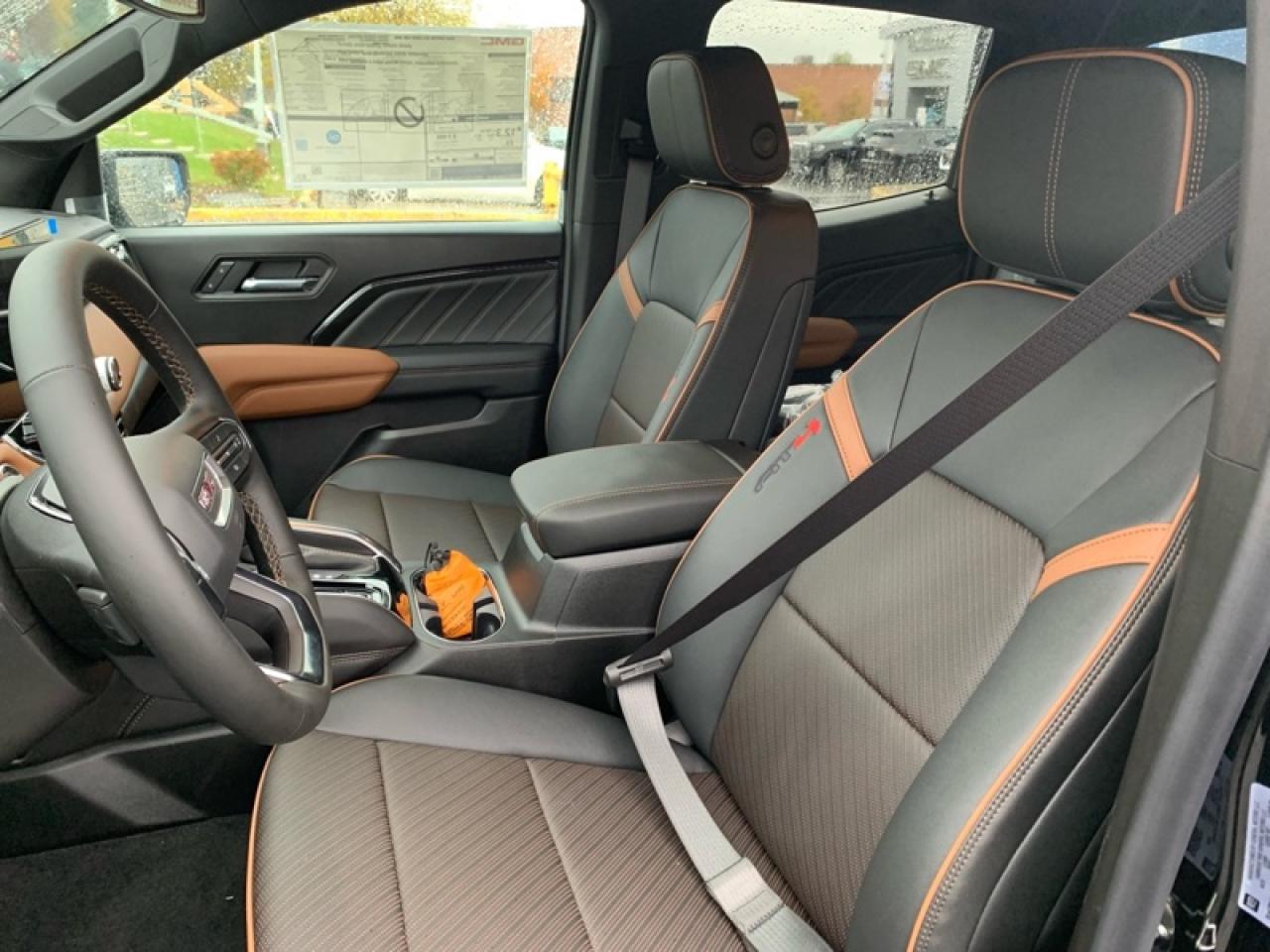 2026 GMC Canyon AT4  - Leather Seats Photo