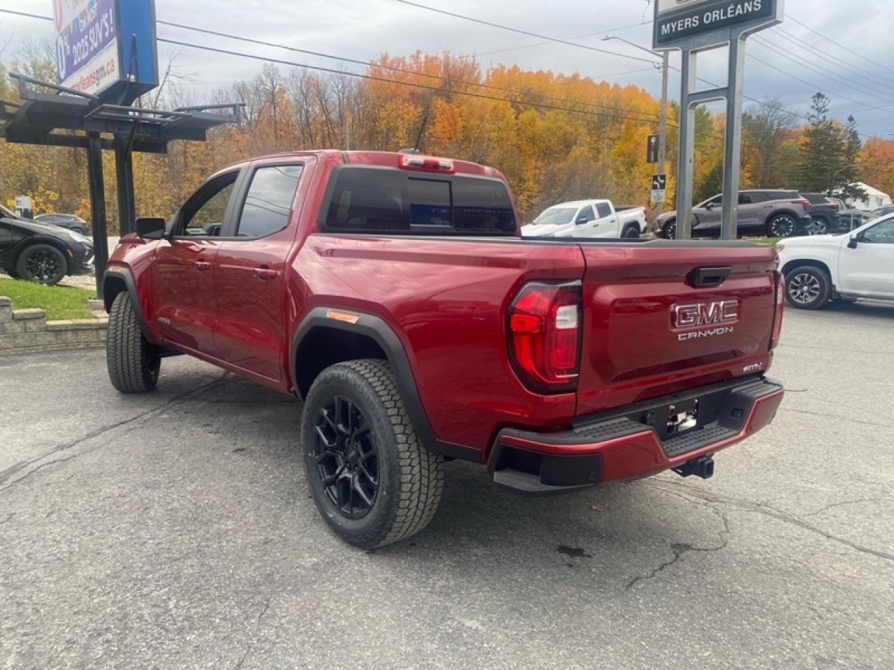 2026 GMC Canyon AT4  - Leather Seats Photo2
