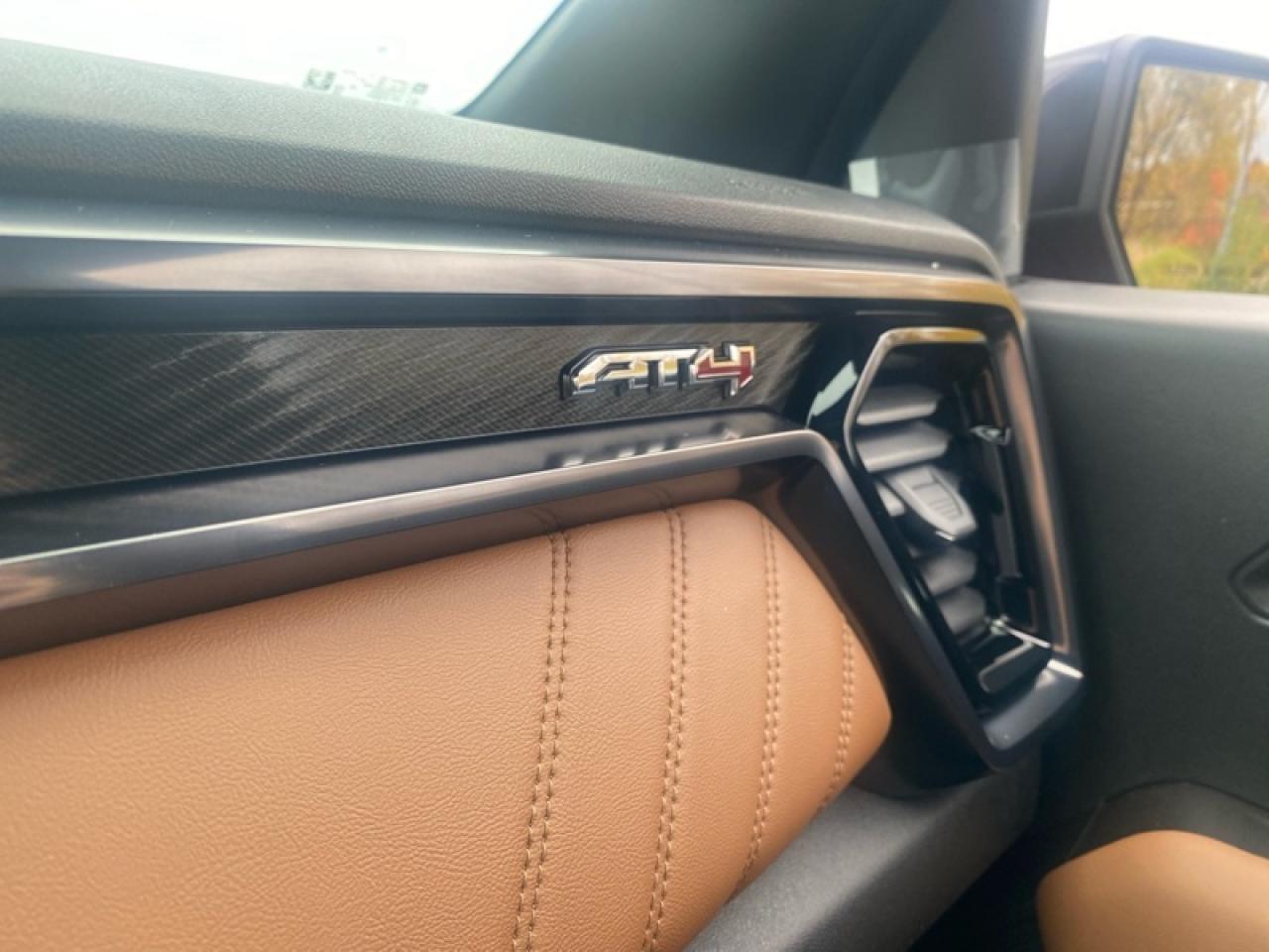 2026 GMC Canyon AT4  - Leather Seats Photo