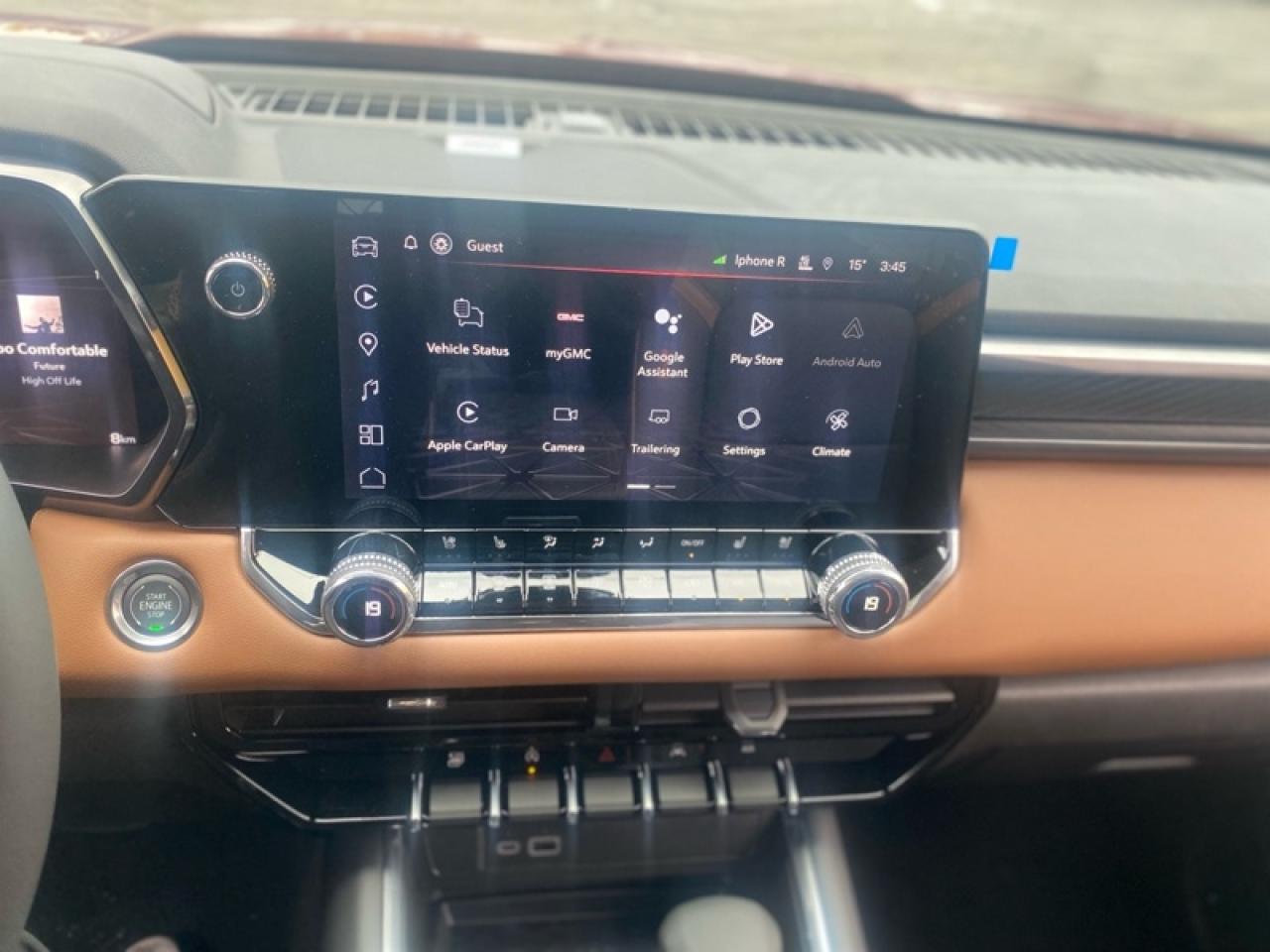 2026 GMC Canyon AT4  - Leather Seats Photo