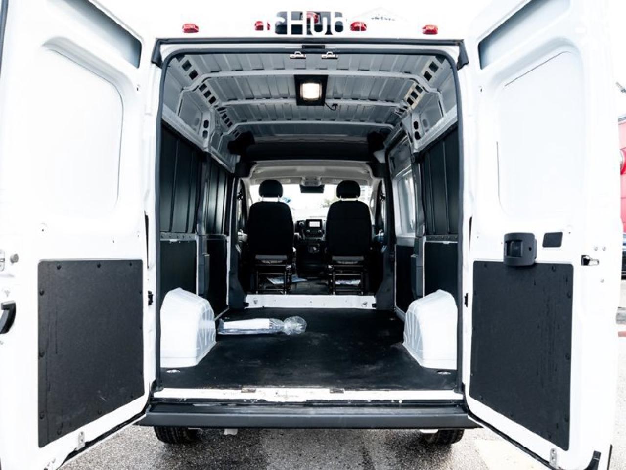 2025 RAM Cargo Van ProMaster 2500 High Roof 136'' WB Conv. Grp Photo