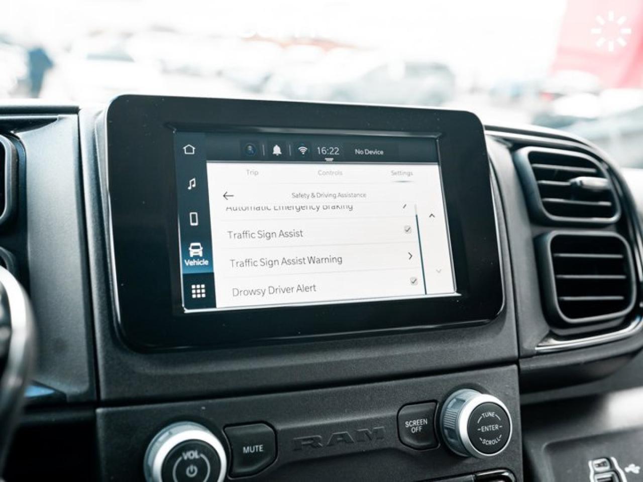 2025 RAM Cargo Van ProMaster 2500 High Roof 136'' WB Conv. Grp Photo