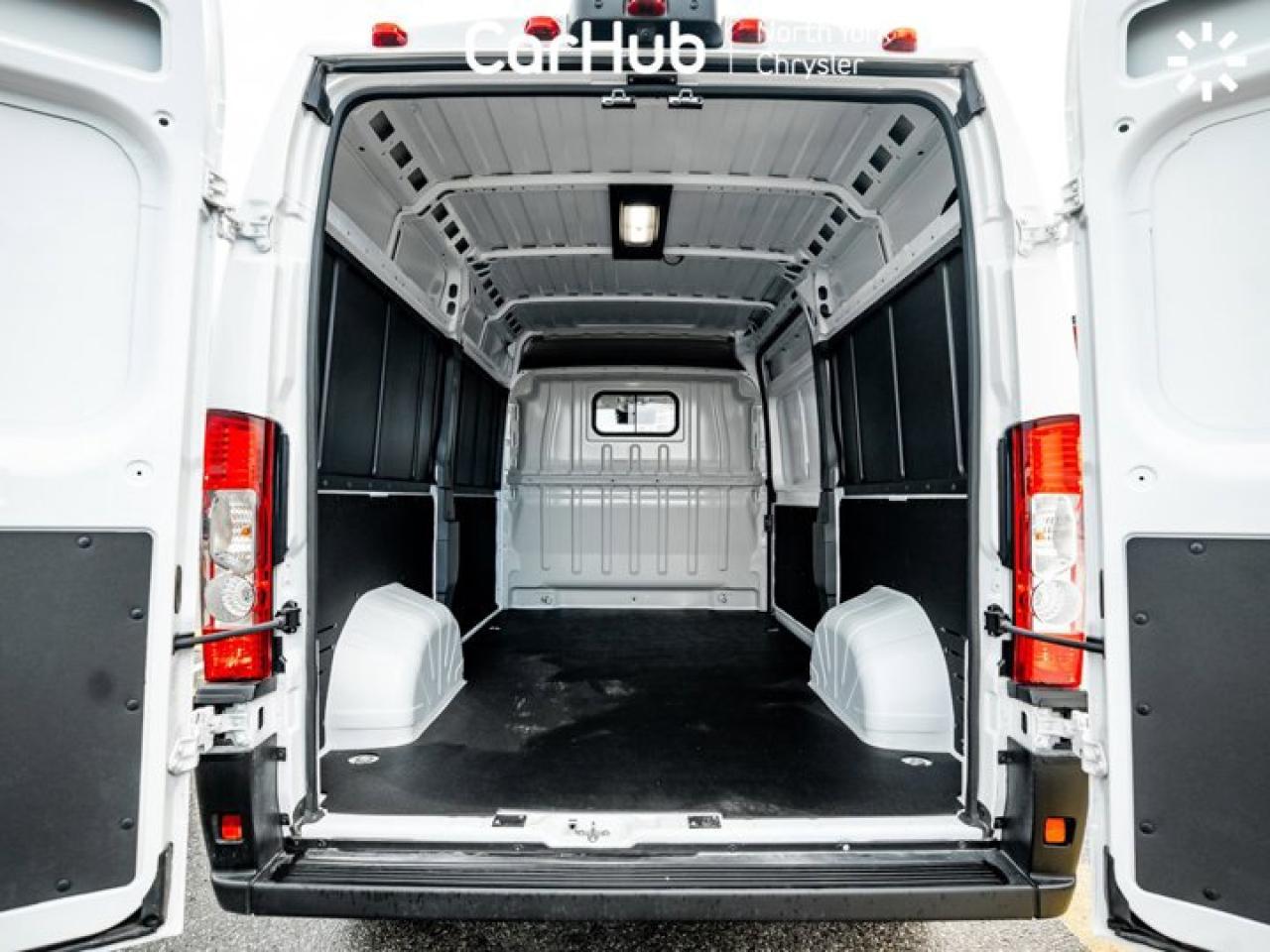 2025 RAM Cargo Van ProMaster 2500 High Roof 136'' WB Conv. Grp Photo