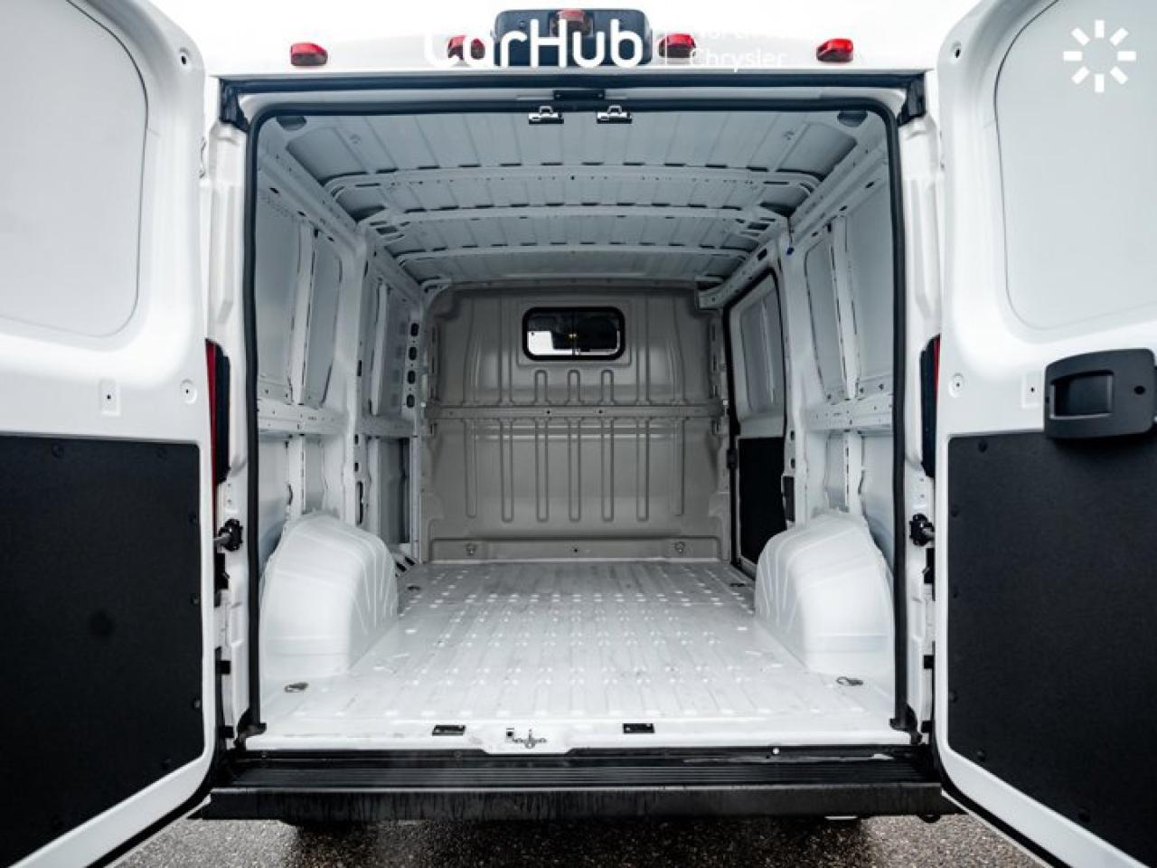 2025 RAM Cargo Van ProMaster 1500 118'' WB Cargo partition Power Grp Photo