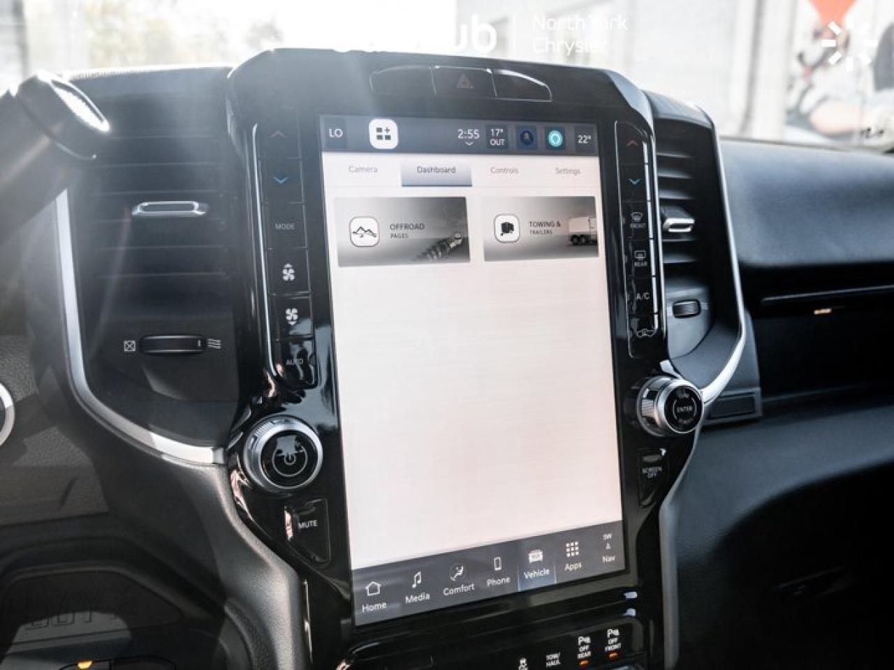 2025 RAM 2500 Big Horn Crew Cab 6'4'' Box Big Horn Level 1 Plus Equipment Group 12" screen Photo