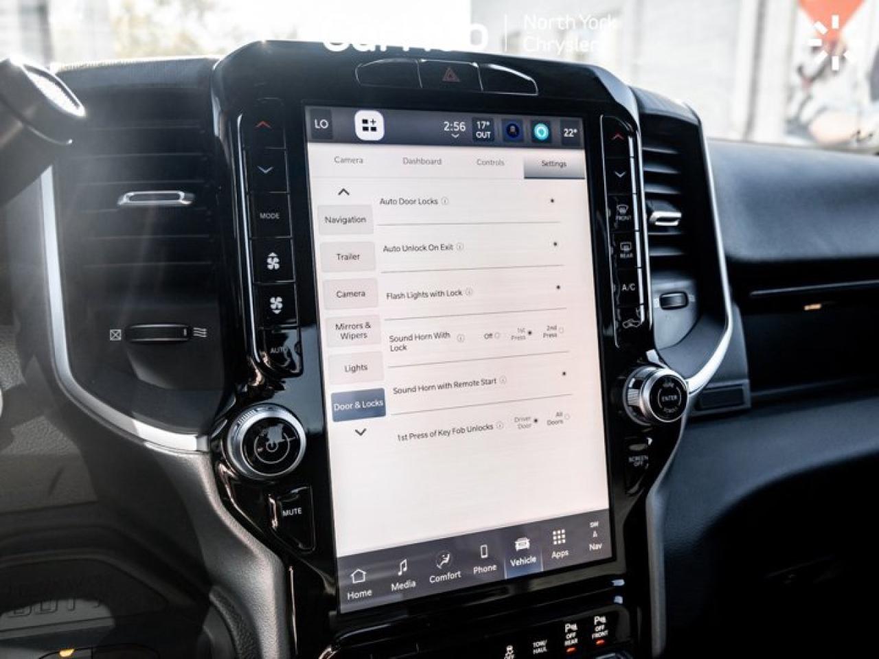 2025 RAM 2500 Big Horn Crew Cab 6'4'' Box Big Horn Level 1 Plus Equipment Group 12" screen Photo