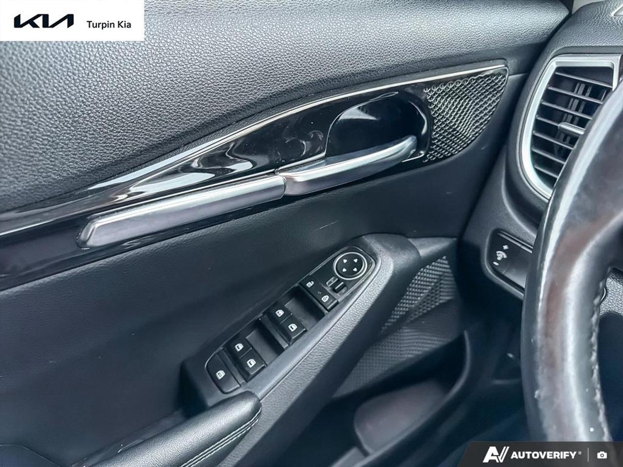 2021 Kia Seltos EX Photo