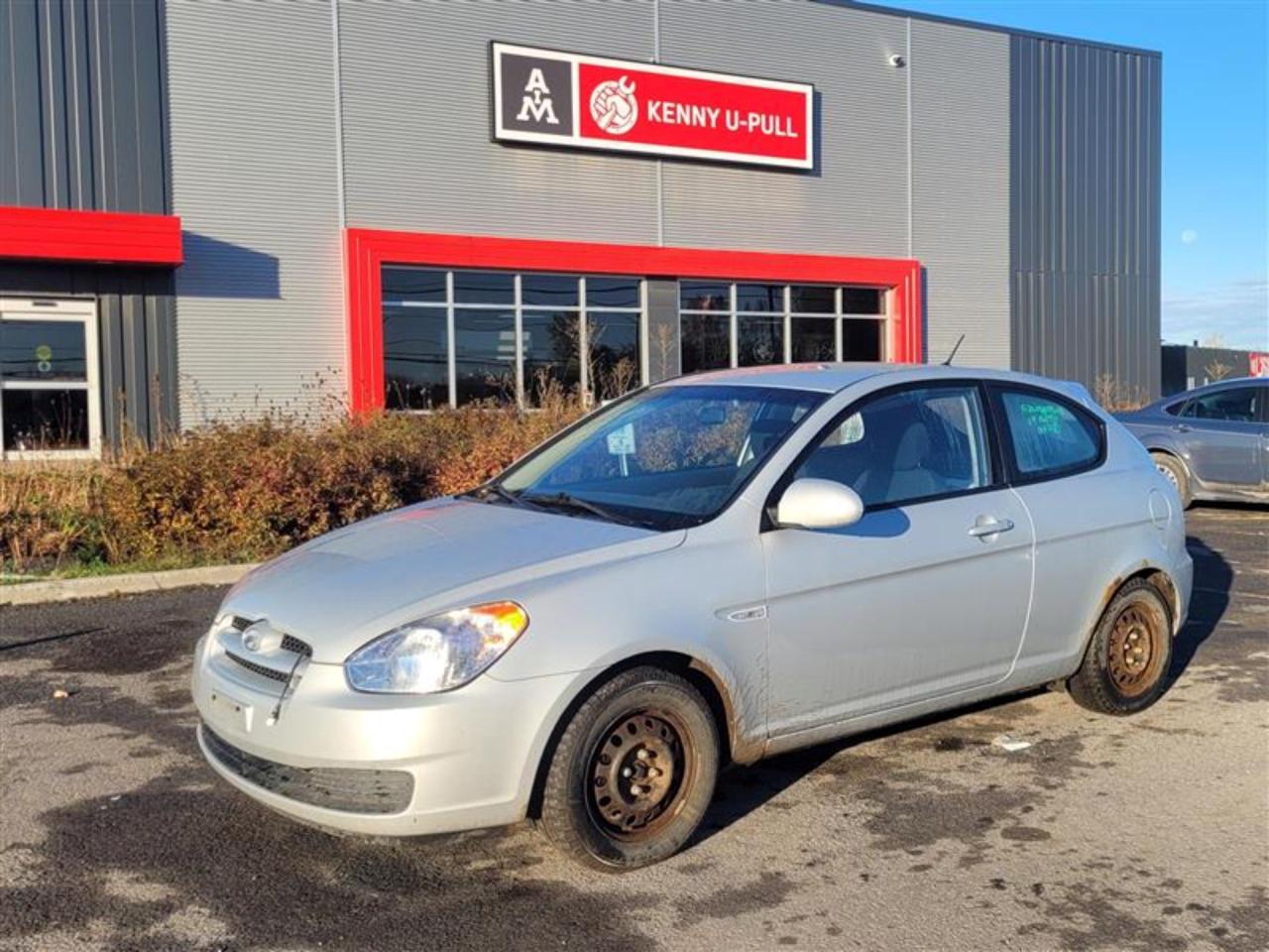 Used 2008 Hyundai Accent SE for sale in Ottawa, ON