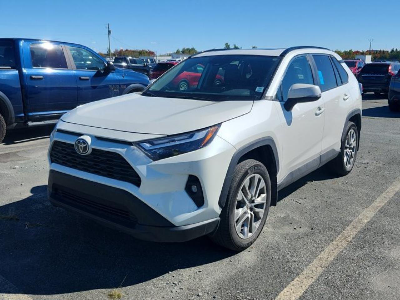 Used 2022 Toyota RAV4 XLE AWD | Leather | Sunroof | Heated Wheel + Seats | CarPlay + Android | Rear Camera | and More ! for sale in Guelph, ON