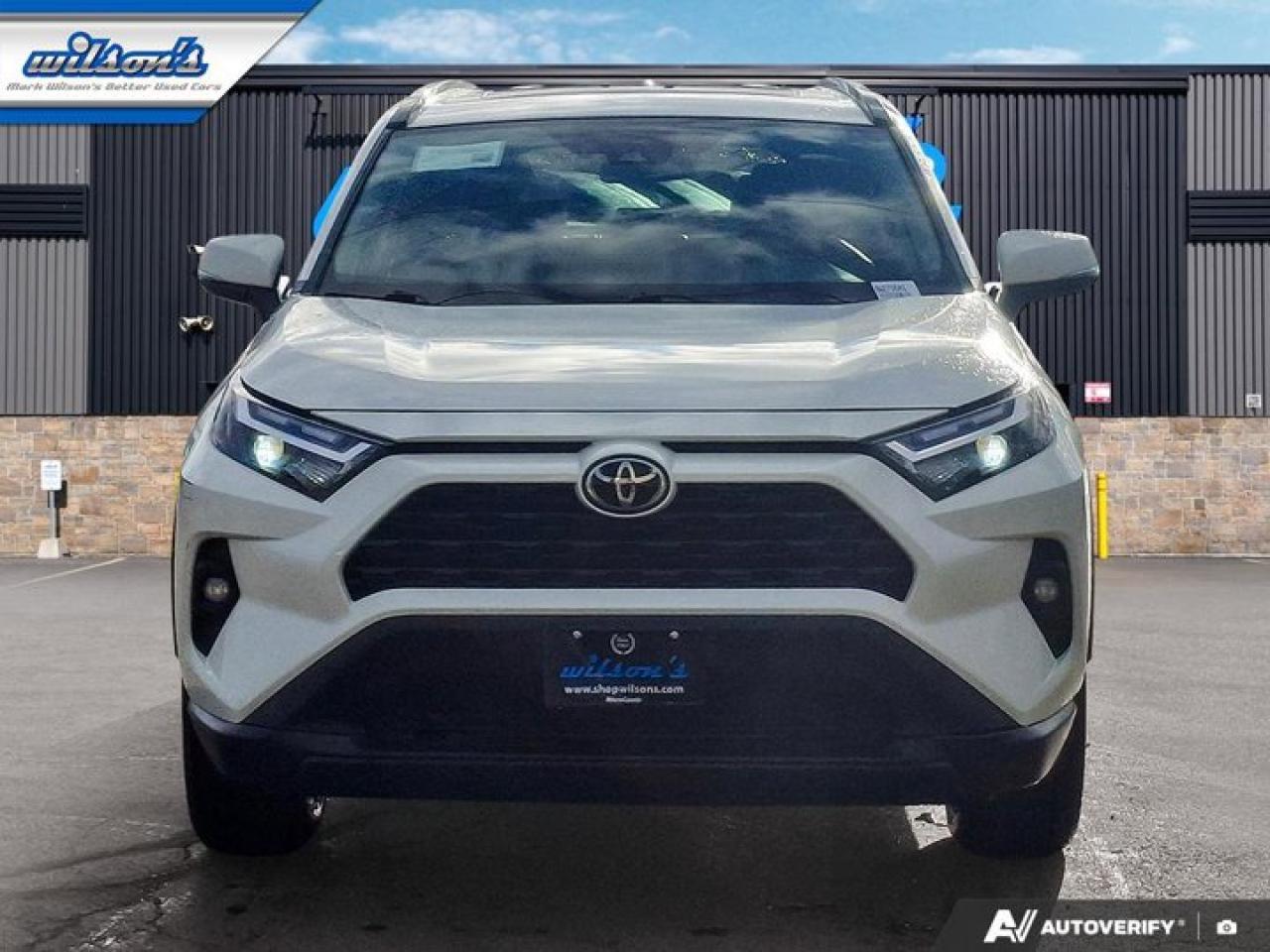 2022 Toyota RAV4 XLE AWD | Leather | Sunroof | Heated Wheel + Seats | CarPlay + Android | Rear Camera | and More ! Photo