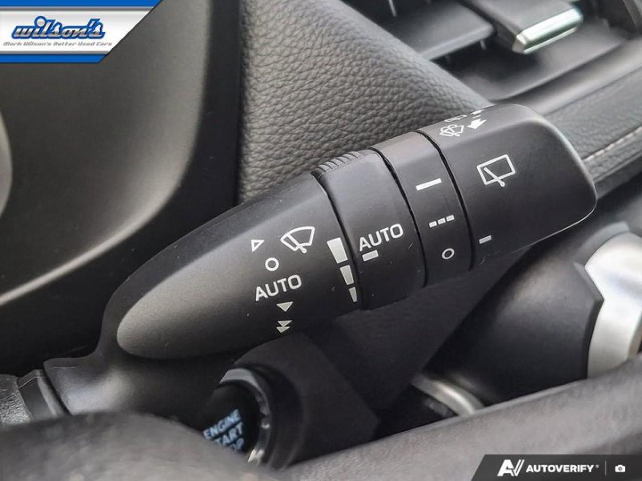 2022 Toyota RAV4 XLE AWD | Leather | Sunroof | Heated Wheel + Seats | CarPlay + Android | Rear Camera | and More ! Photo