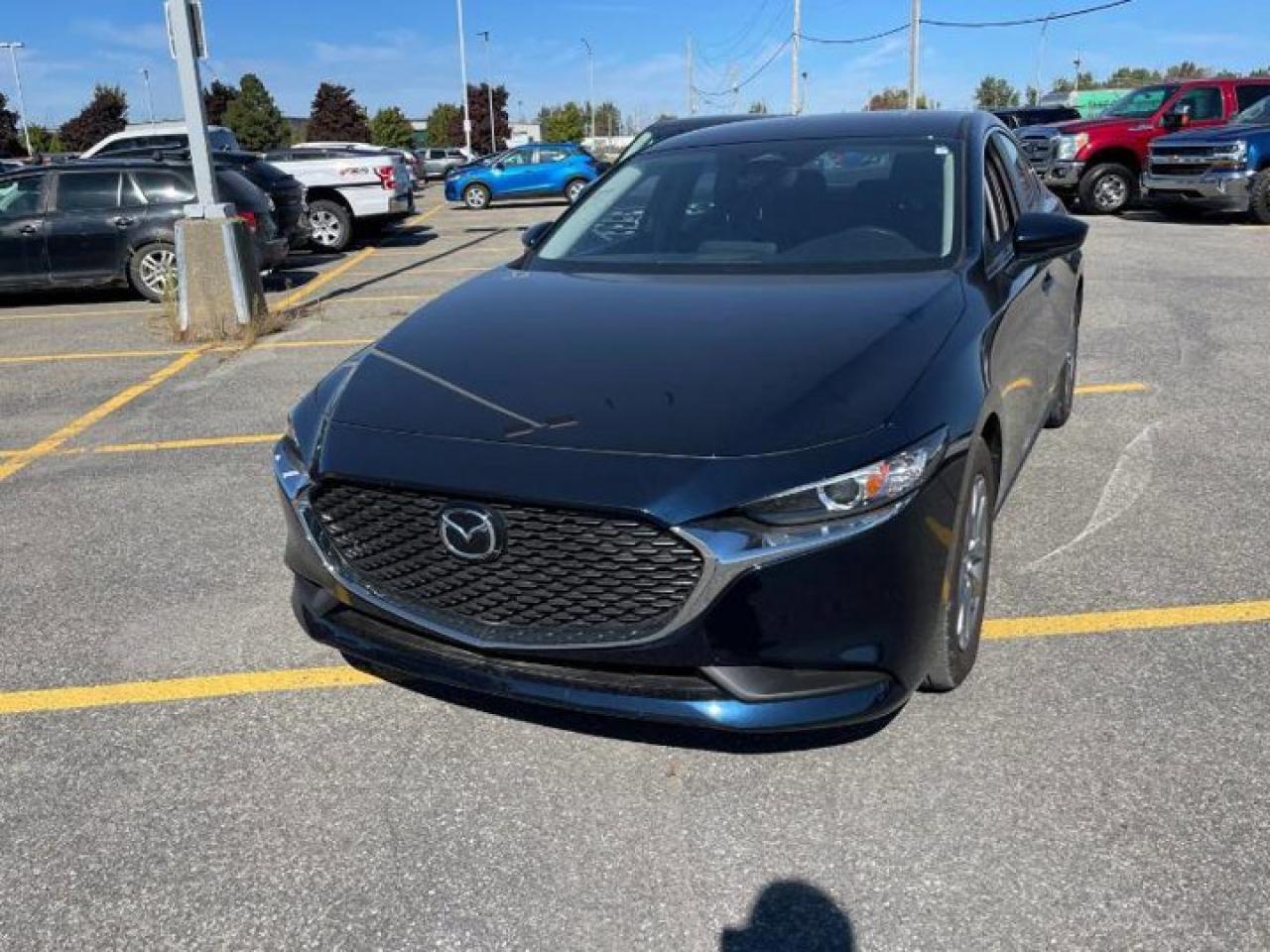 Used 2025 Mazda MAZDA3 GX | Adaptive Cruise | CarPlay | Android Auto | Heated Seats | Rear Camera | Keyless Entry & More ! for sale in Guelph, ON