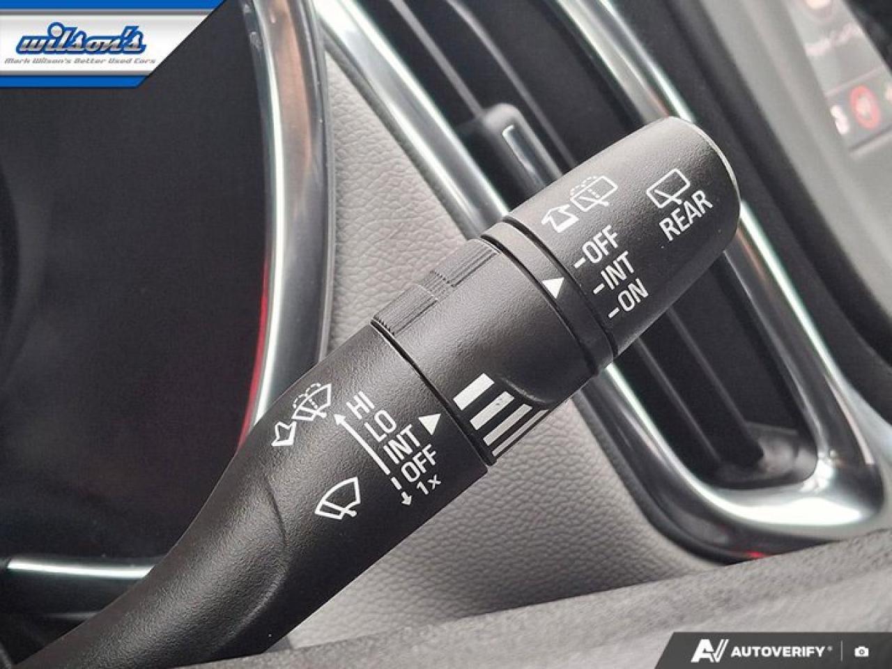 2020 Chevrolet Equinox LS | Heated Seats | CarPlay + Android | Rear Camera | and More ! Photo