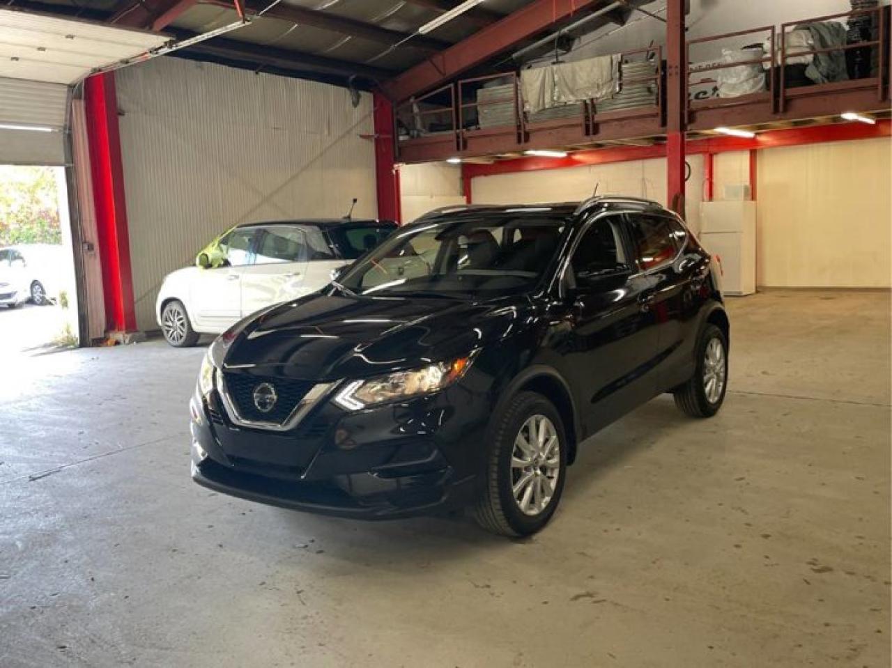 Used 2021 Nissan Qashqai SV | Sunroof | Heated Seats + Steering | Remote Start | CarPlay | Adaptive Cruise | BSM and More ! for sale in Guelph, ON