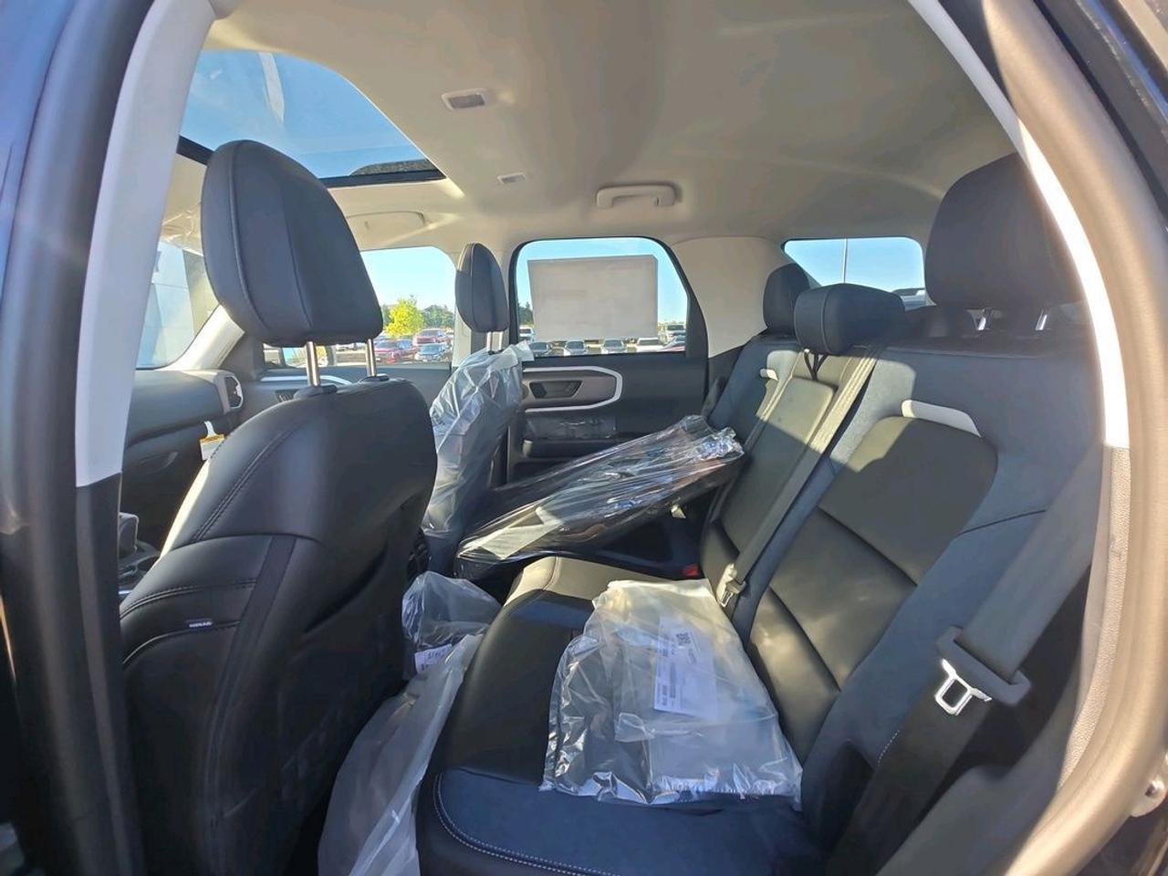 2025 Ford Bronco Sport OUTER BANKS, POWER MOONROOF, TECH PKG, Photo