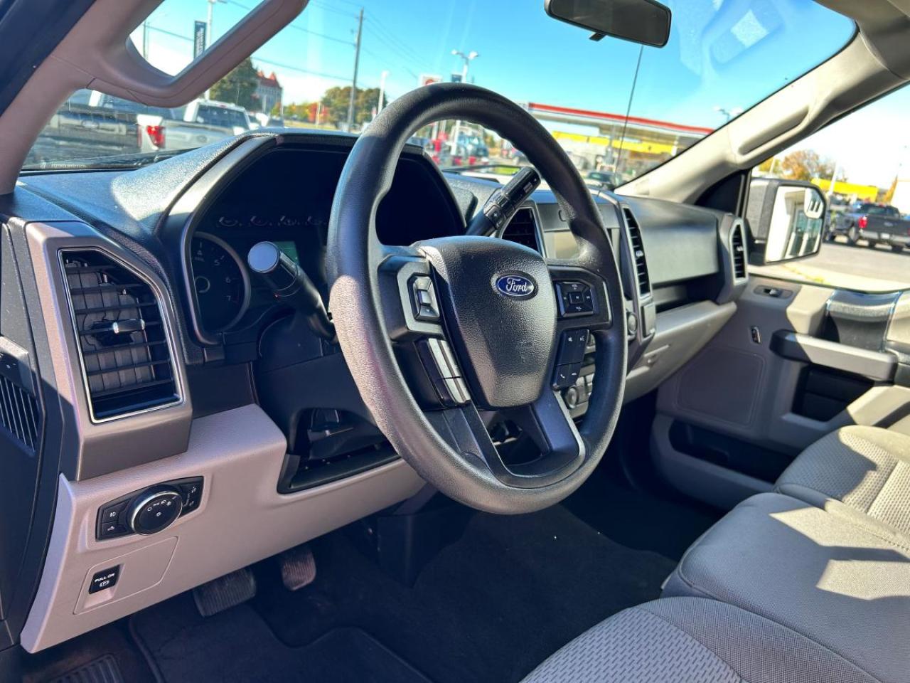 2020 Ford F-150 XLT Photo