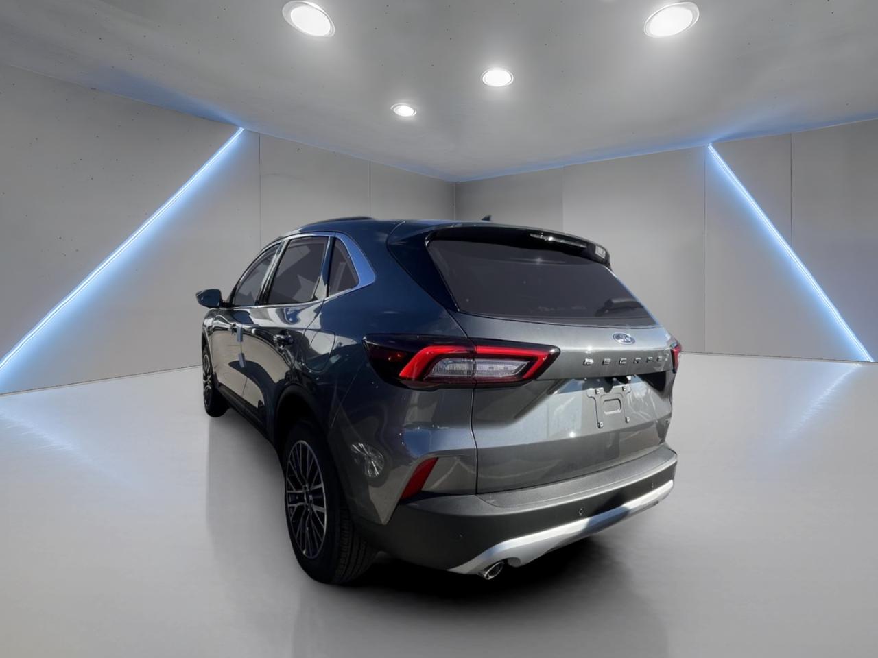 2026 Ford Escape Hybrid PHEV Photo