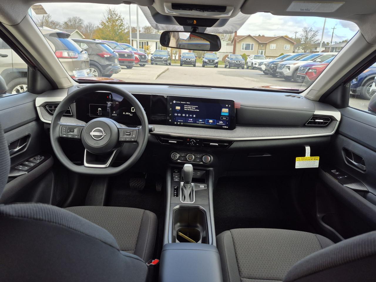 2026 Nissan Kicks S Photo13