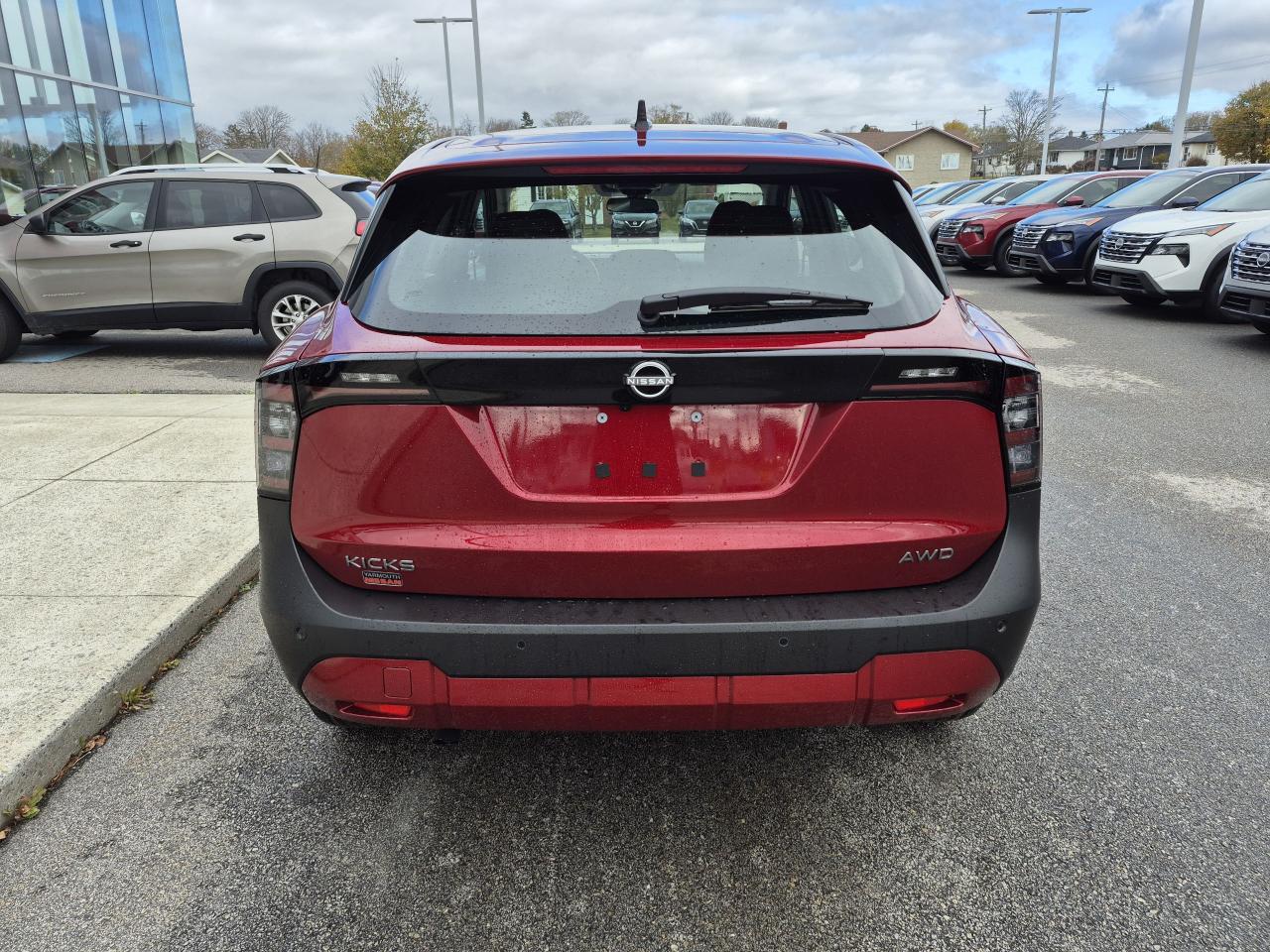 2026 Nissan Kicks S Photo20