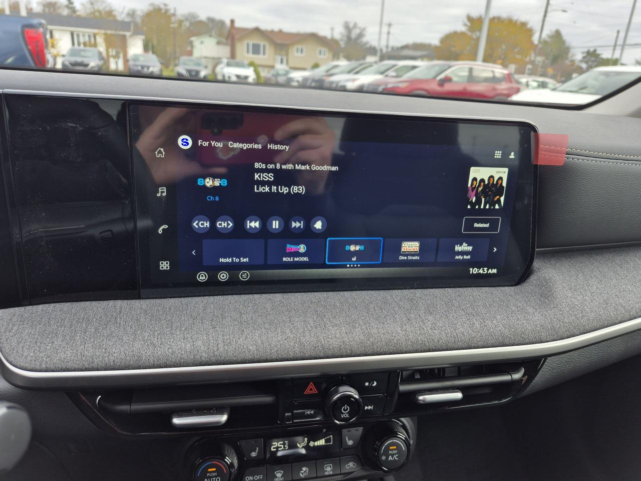 2026 Nissan Kicks SV Photo9