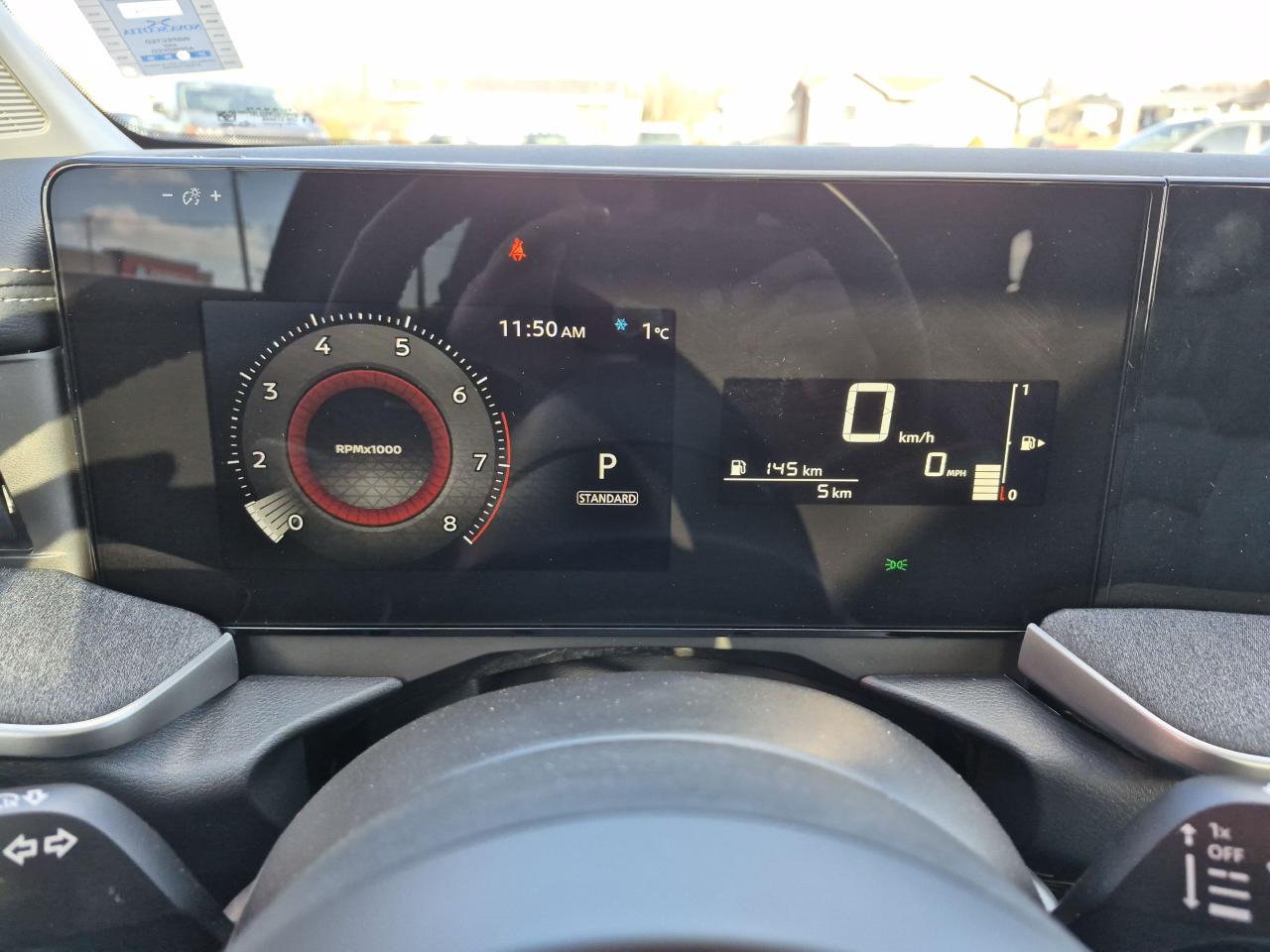 2026 Nissan Kicks SV PREMIUM Photo8