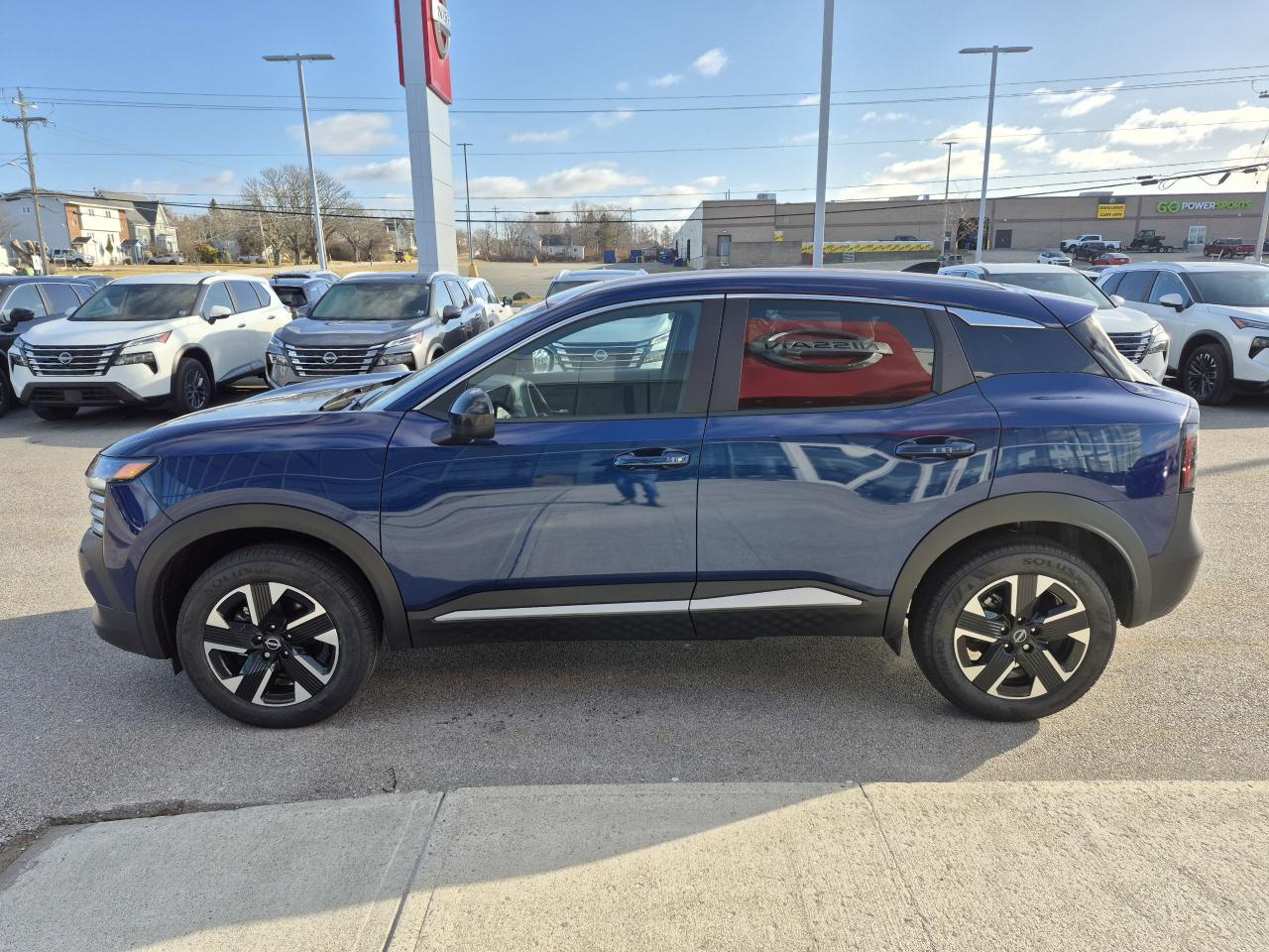 2026 Nissan Kicks SV PREMIUM Photo3