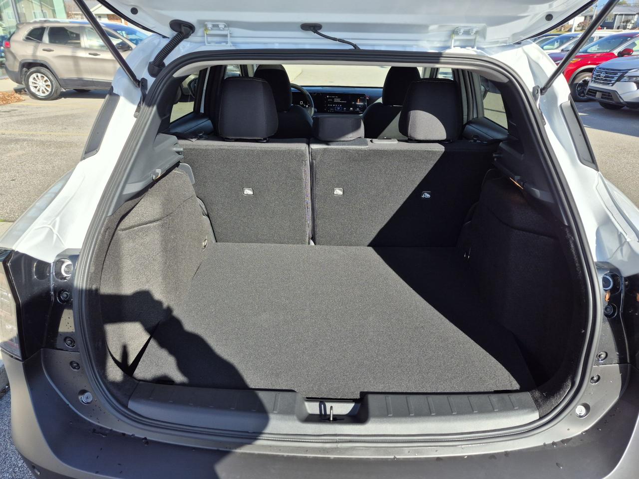 2026 Nissan Kicks SV Photo15