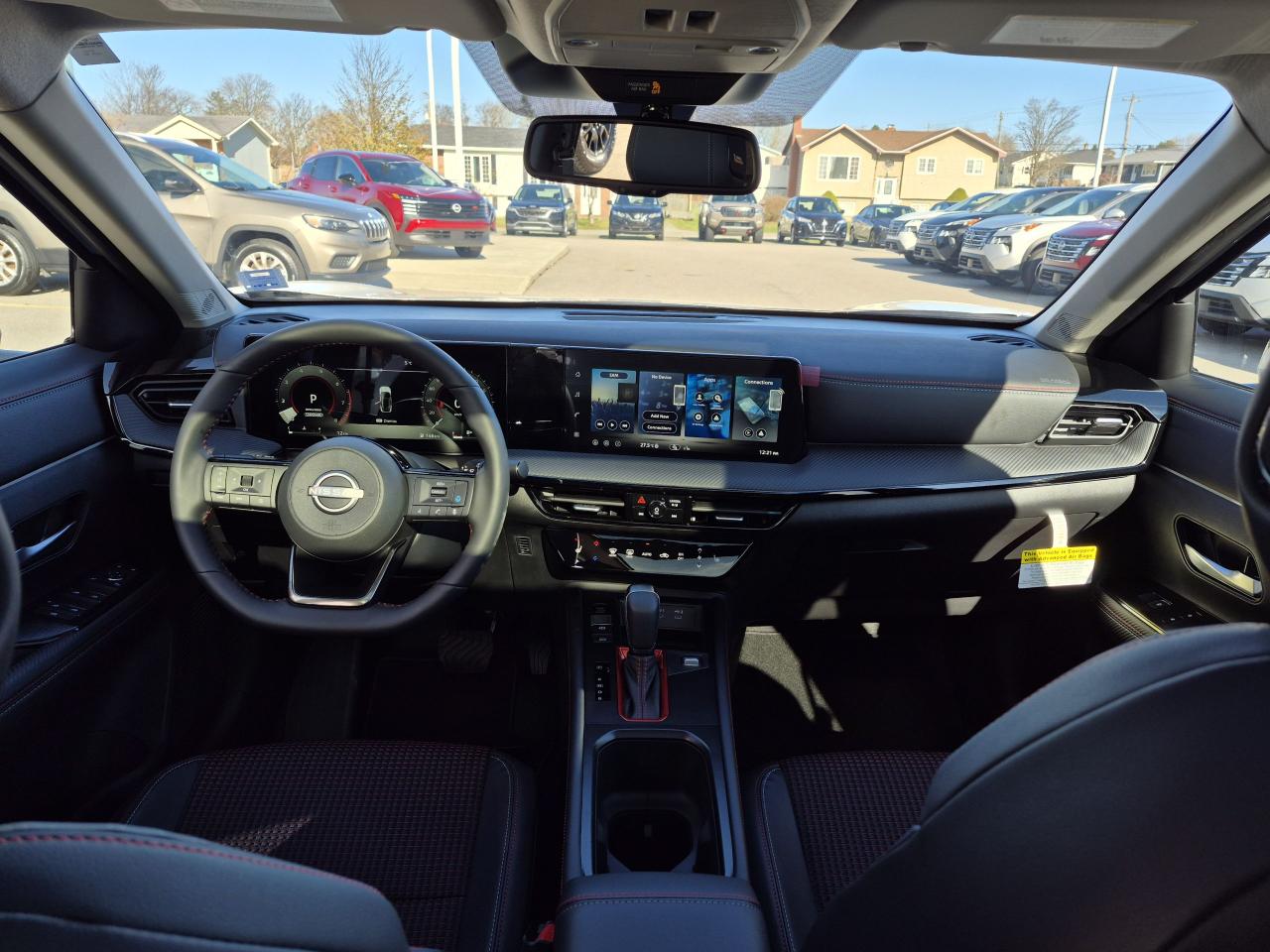 2026 Nissan Kicks SR PREMIUM Photo15