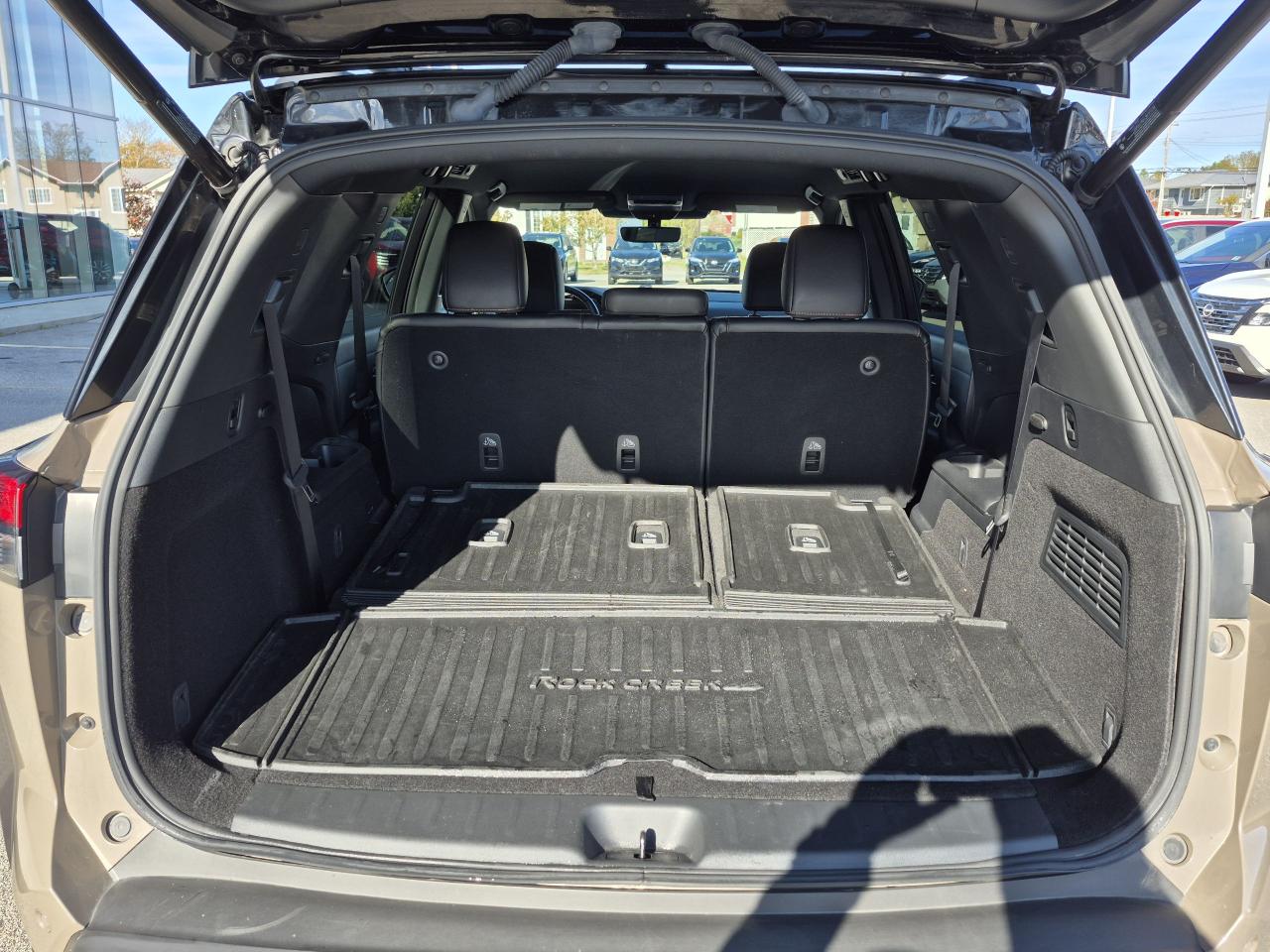 2024 Nissan Pathfinder Rock Creek Photo34
