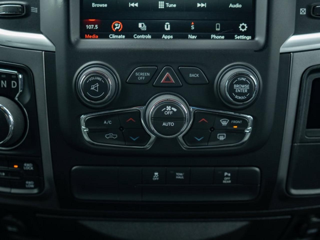 2022 RAM 1500 Classic WARLOCK Photo