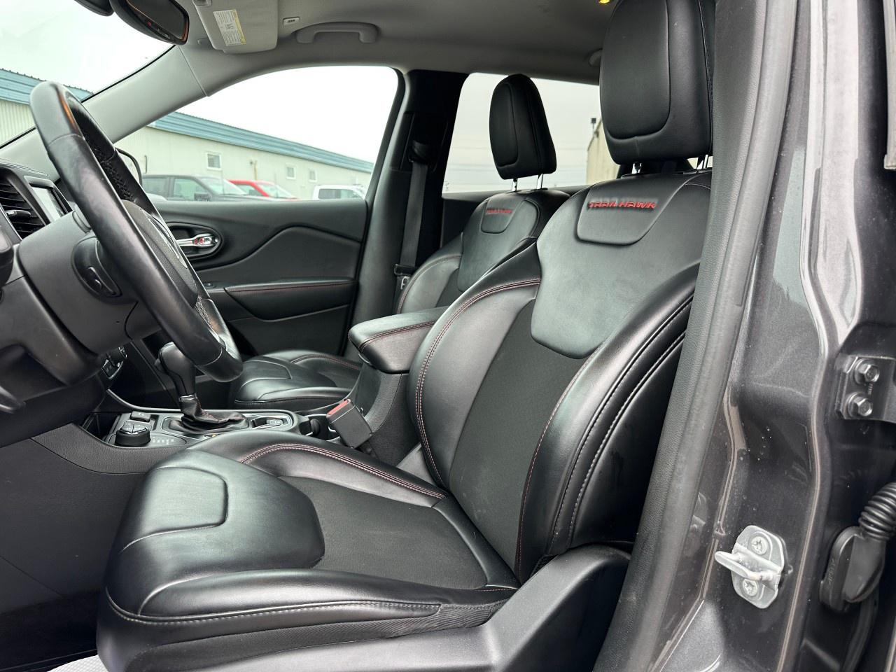 2019 Jeep Cherokee Trailhawk 4X4 Photo