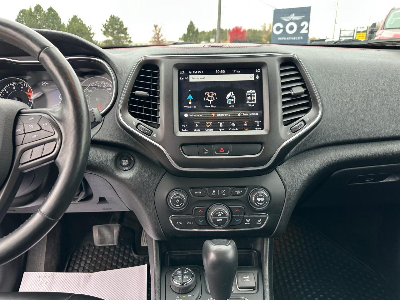 2019 Jeep Cherokee Trailhawk 4X4 Photo