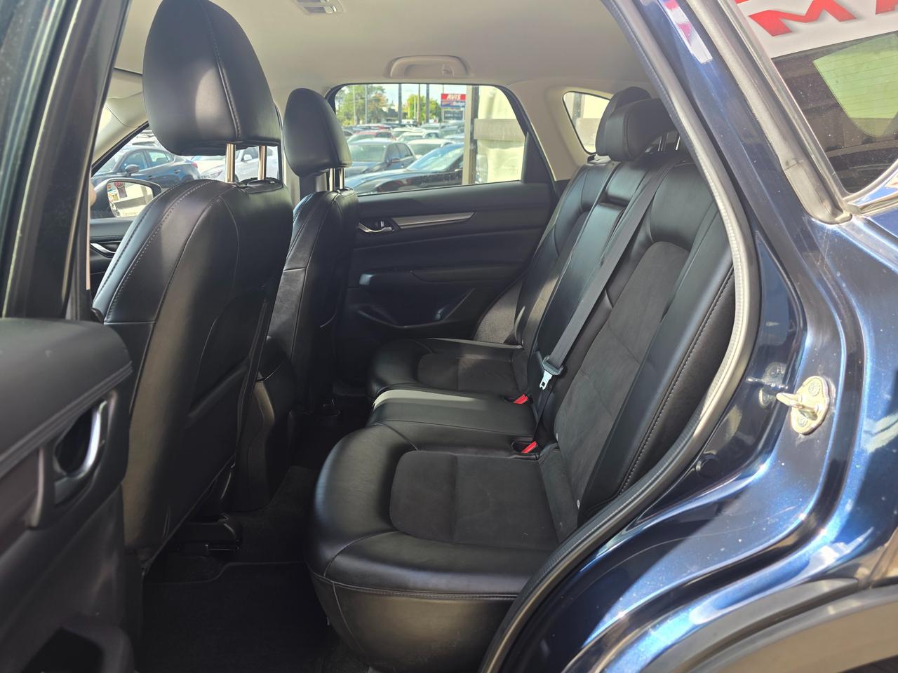 2018 Mazda CX-5 GS Lux Suede | NAVI | Backup Camera | BSM | Heated Steering Photo