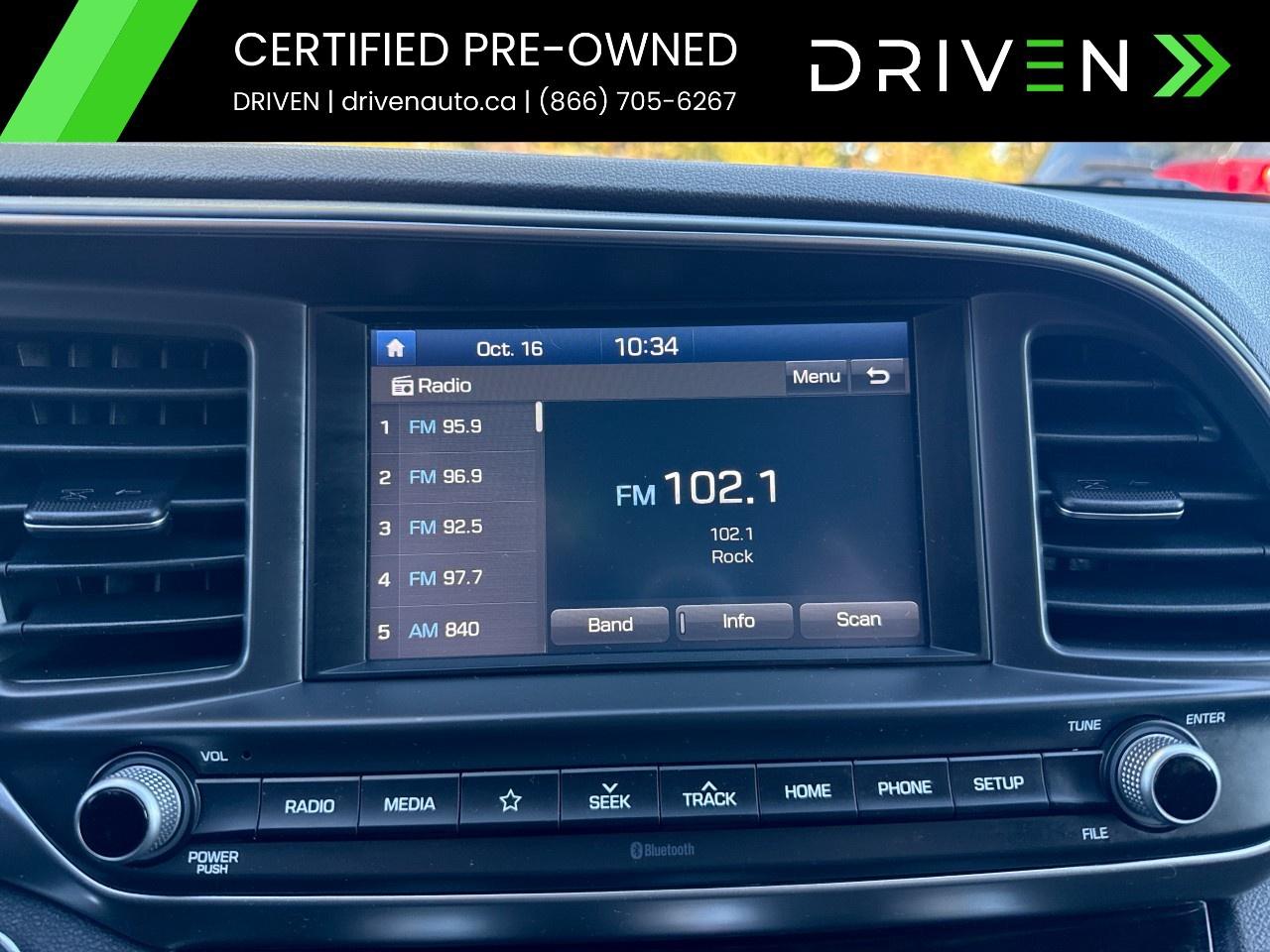 2020 Hyundai Elantra Preferred w/Sun & Safety Package IVT Photo