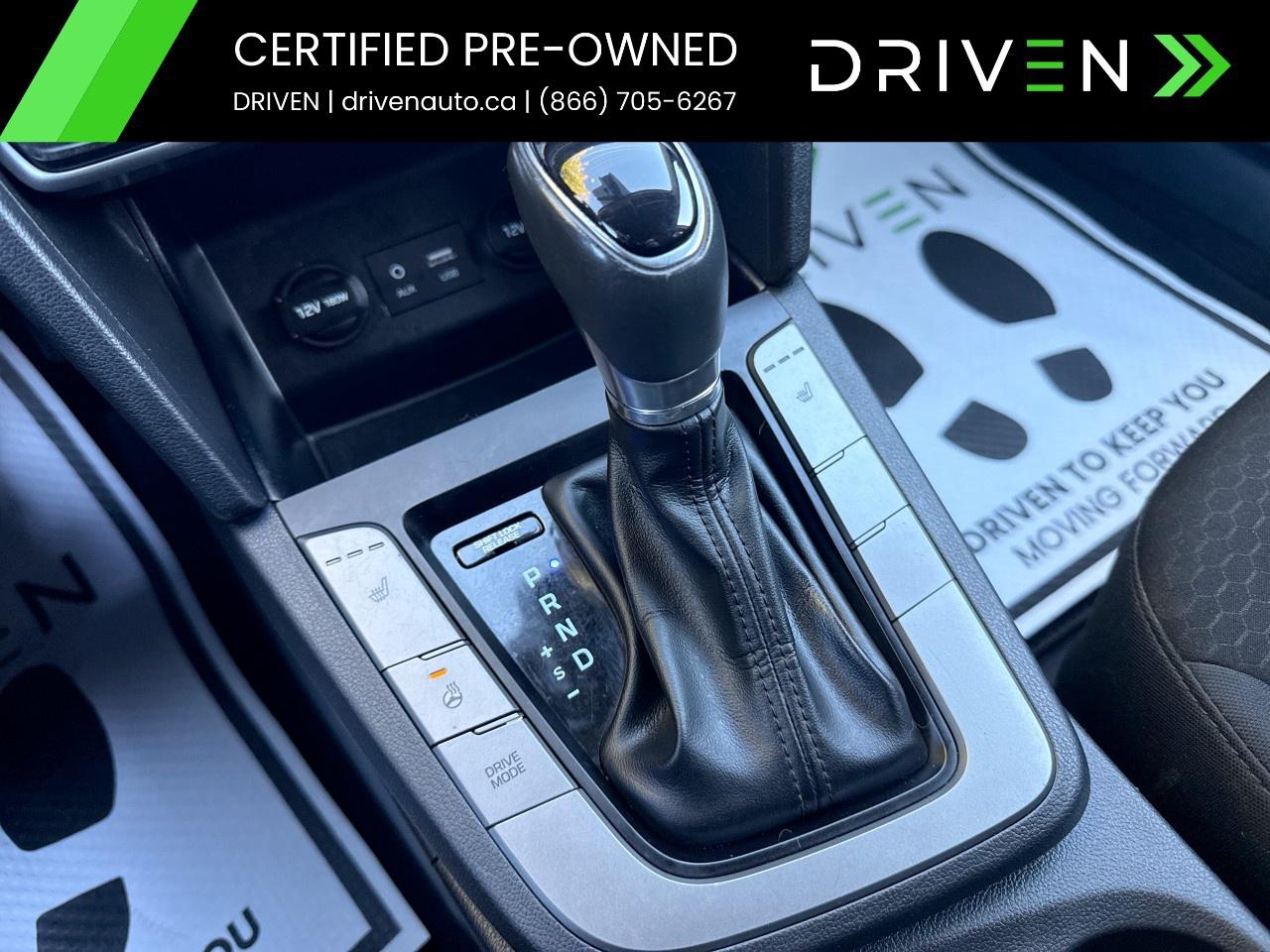 2020 Hyundai Elantra Preferred w/Sun & Safety Package IVT Photo