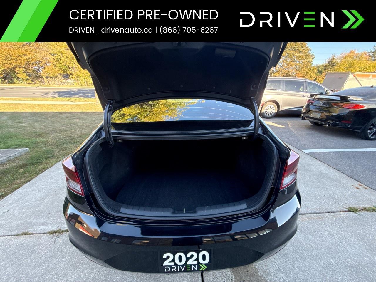 2020 Hyundai Elantra Preferred w/Sun & Safety Package IVT Photo