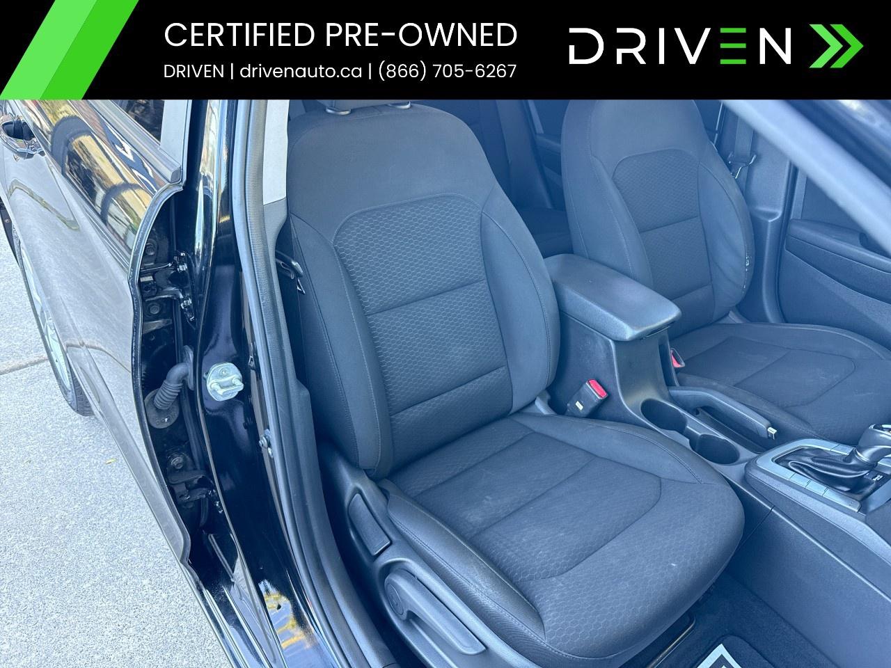 2020 Hyundai Elantra Preferred w/Sun & Safety Package IVT Photo