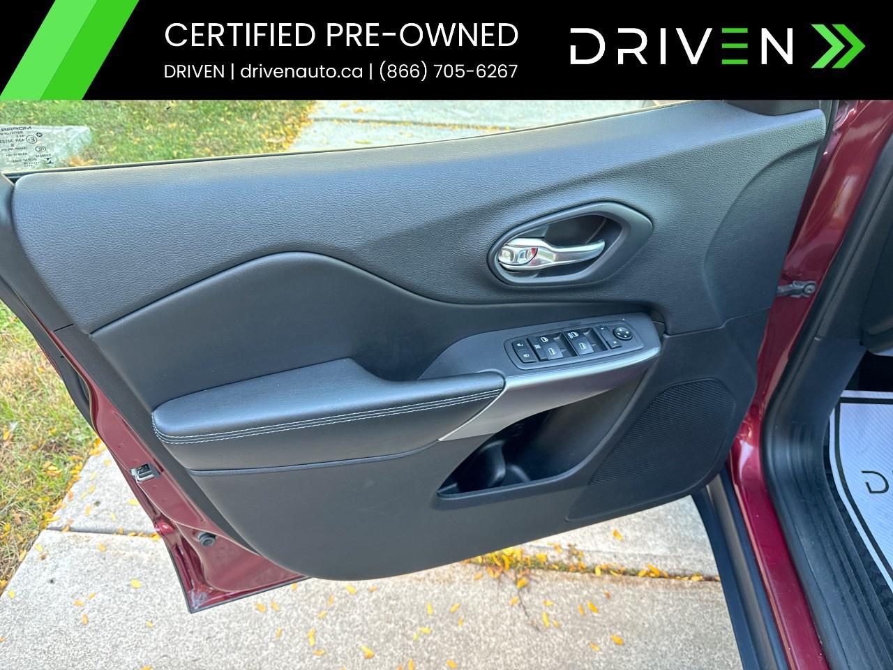 2019 Jeep Cherokee SPORT 4X4 Photo