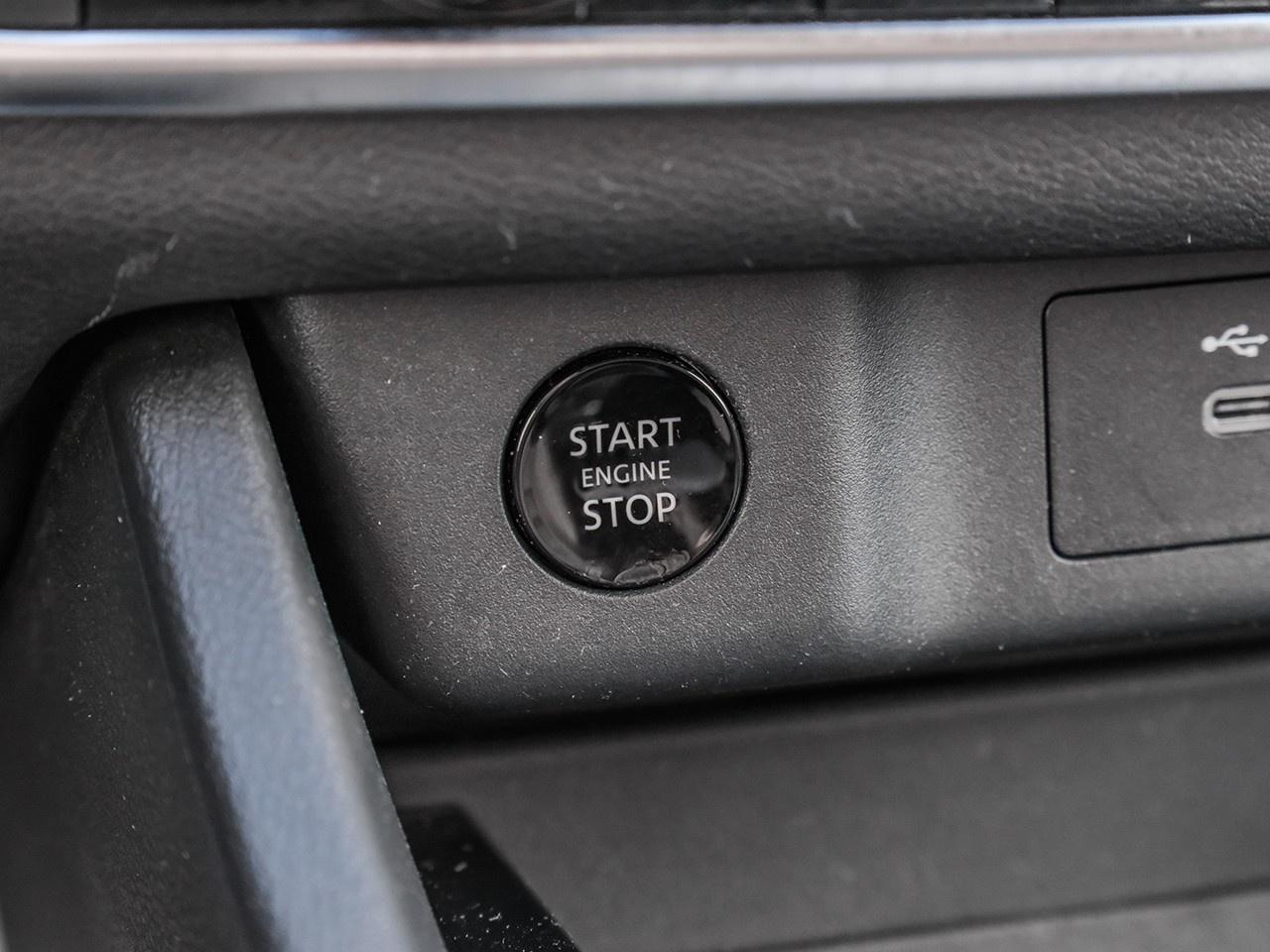 2024 Nissan Rogue S Photo