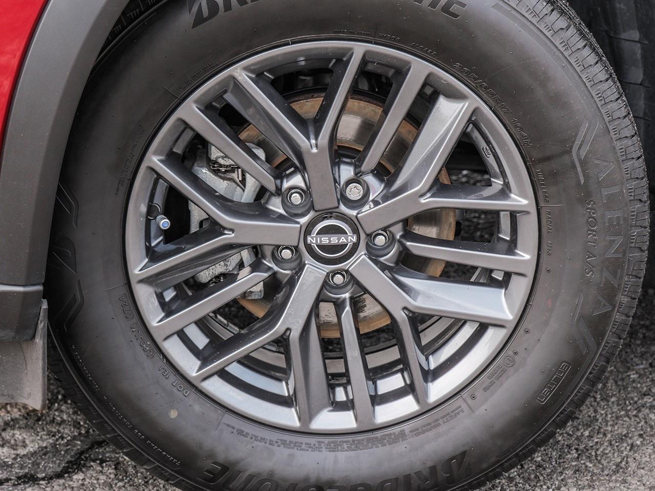 2024 Nissan Rogue S Photo